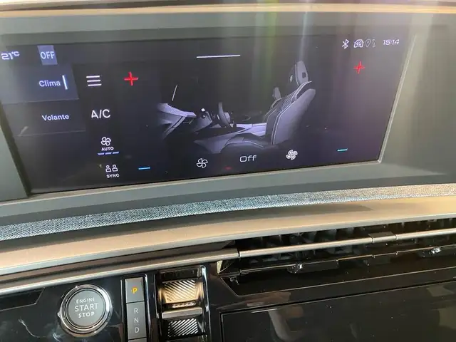 Peugeot 3008 view 18