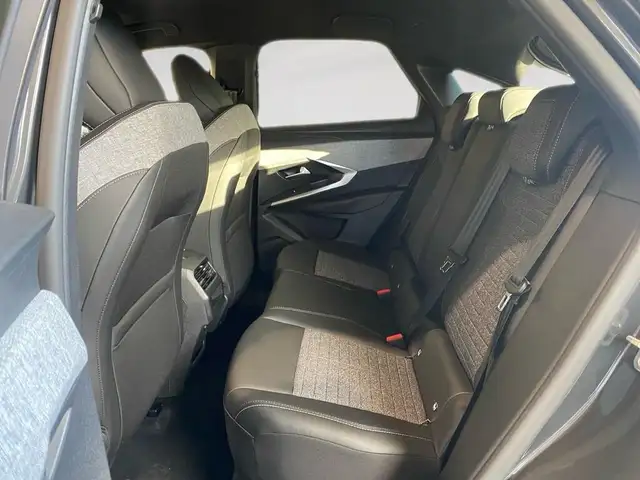Peugeot 3008 view 8