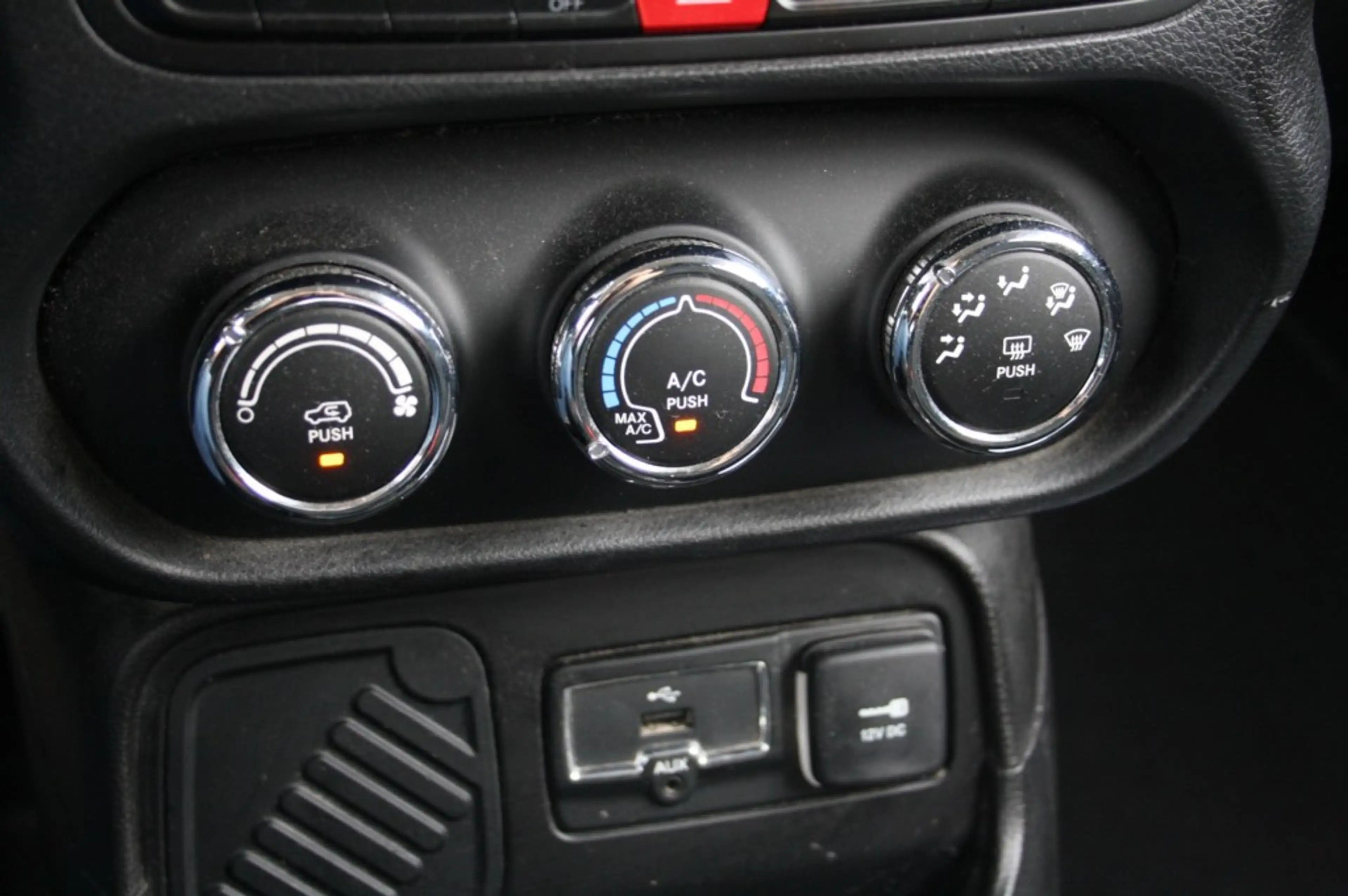 Jeep Renegade 1.6 E-Torq Night Eagle ll / NAP / Trekhaak / Navi — photo 13