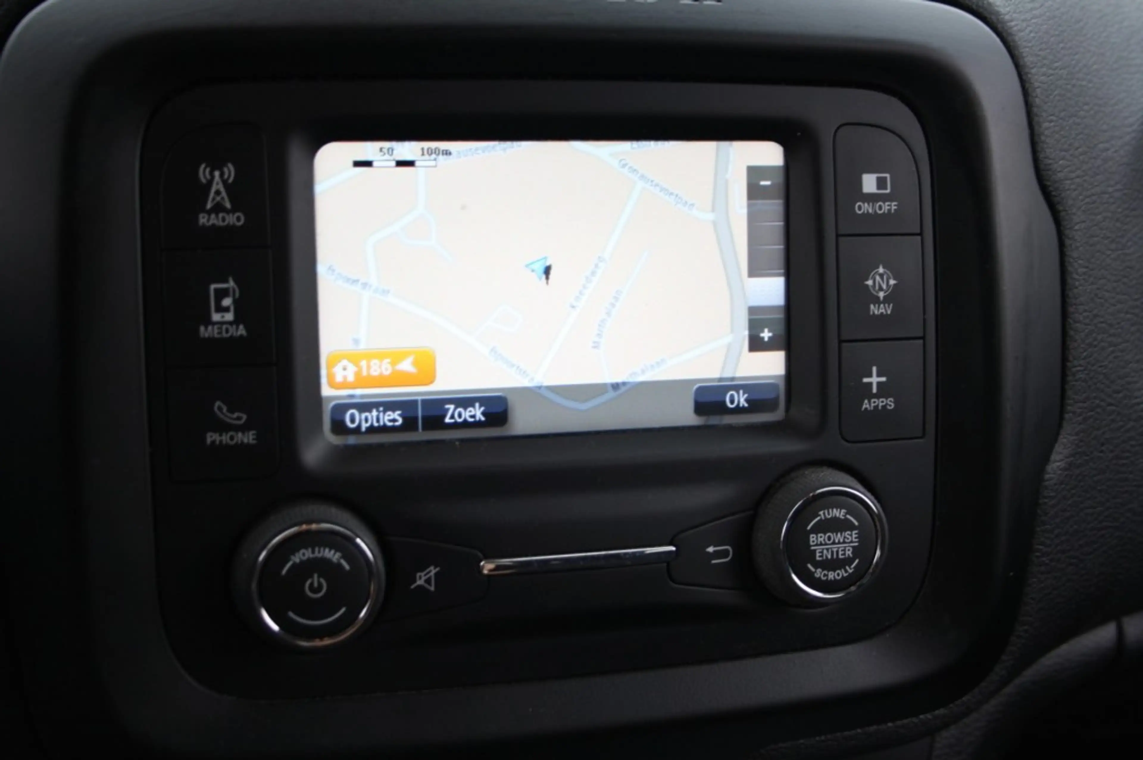 Jeep Renegade 1.6 E-Torq Night Eagle ll / NAP / Trekhaak / Navi — photo 12