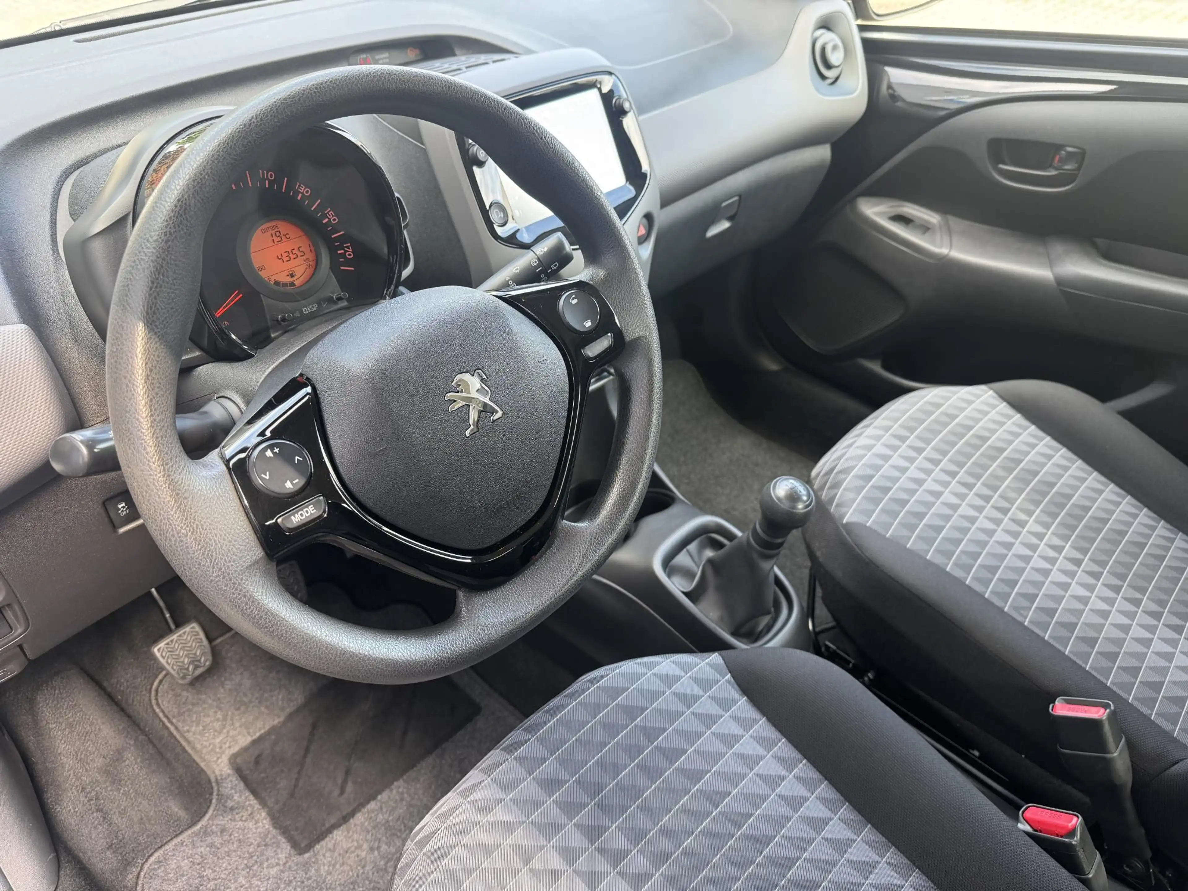 Peugeot 108 1.0 e-VTi Active Camera/Carplay/NL-auto/43dkm... — photo 12