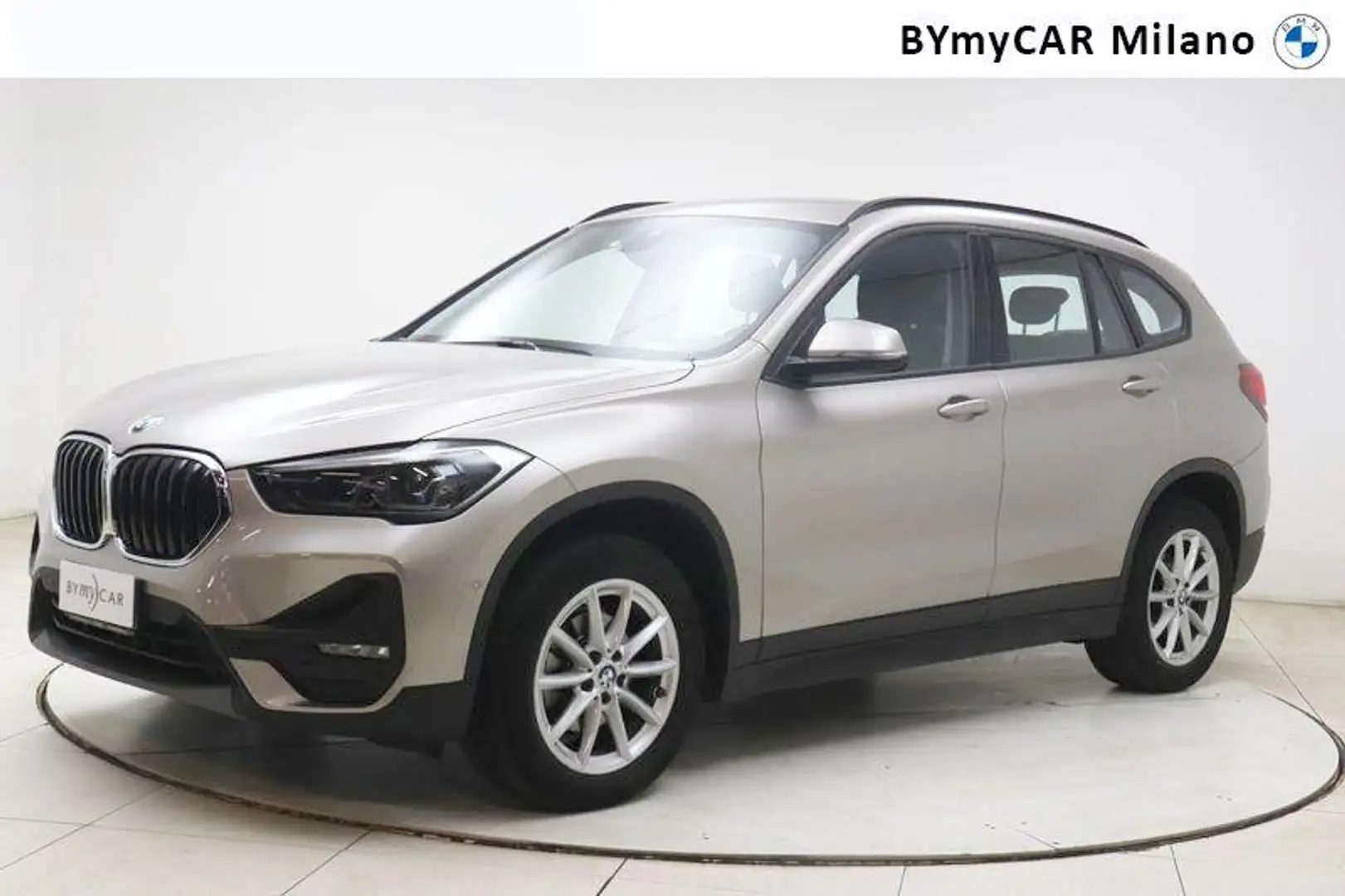 BMW X1 sdrive16d Advantage auto Noir - 1