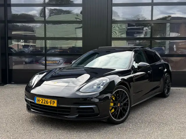 Porsche Panamera Sport Turismo 3.0 4 Pano LED Camera Bose