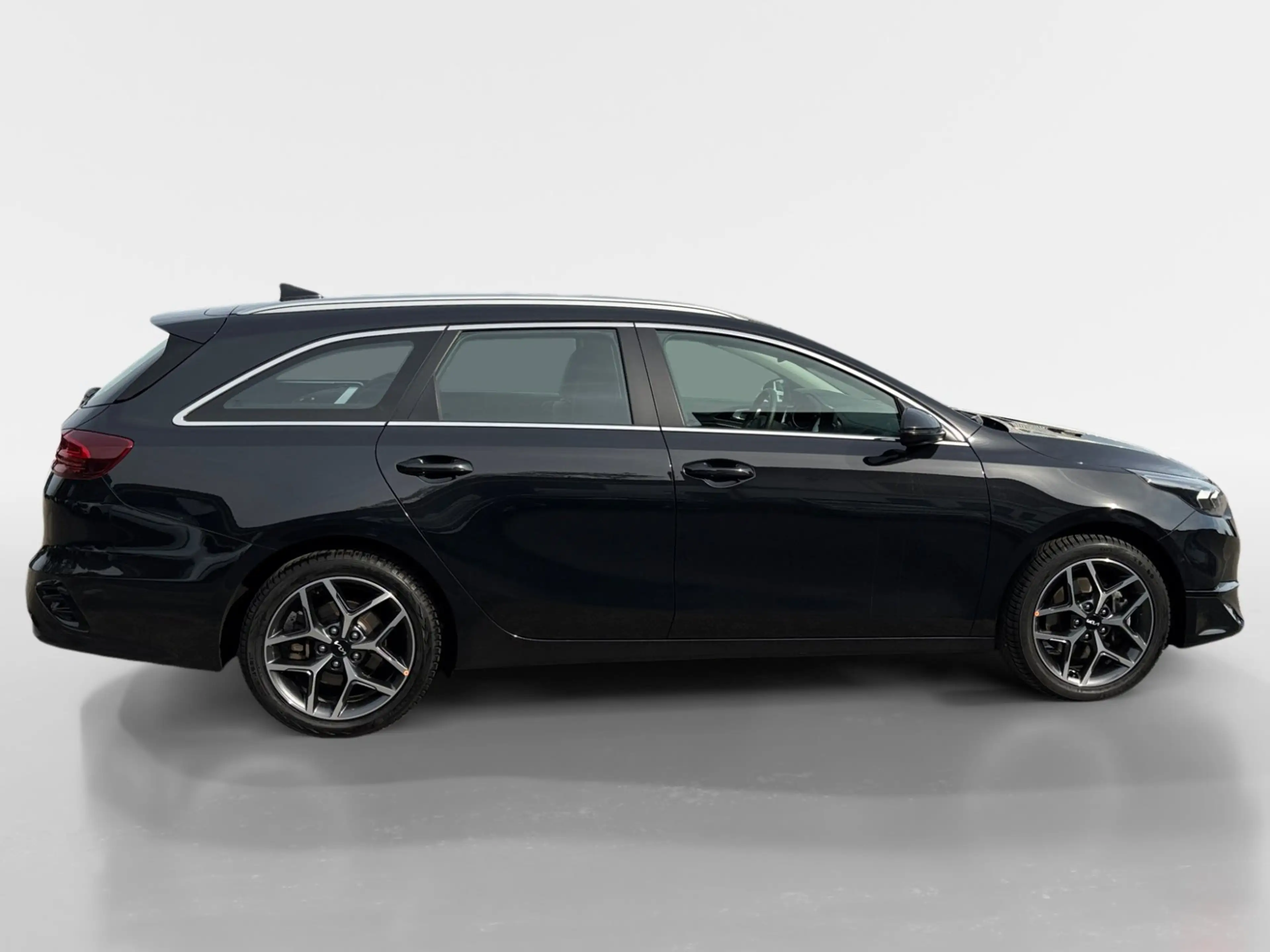 Kia Ceed SW / cee'd SW Ceed SW 1.5 Spirit DCT+LED+Navi+Kamera+JBL — photo 6