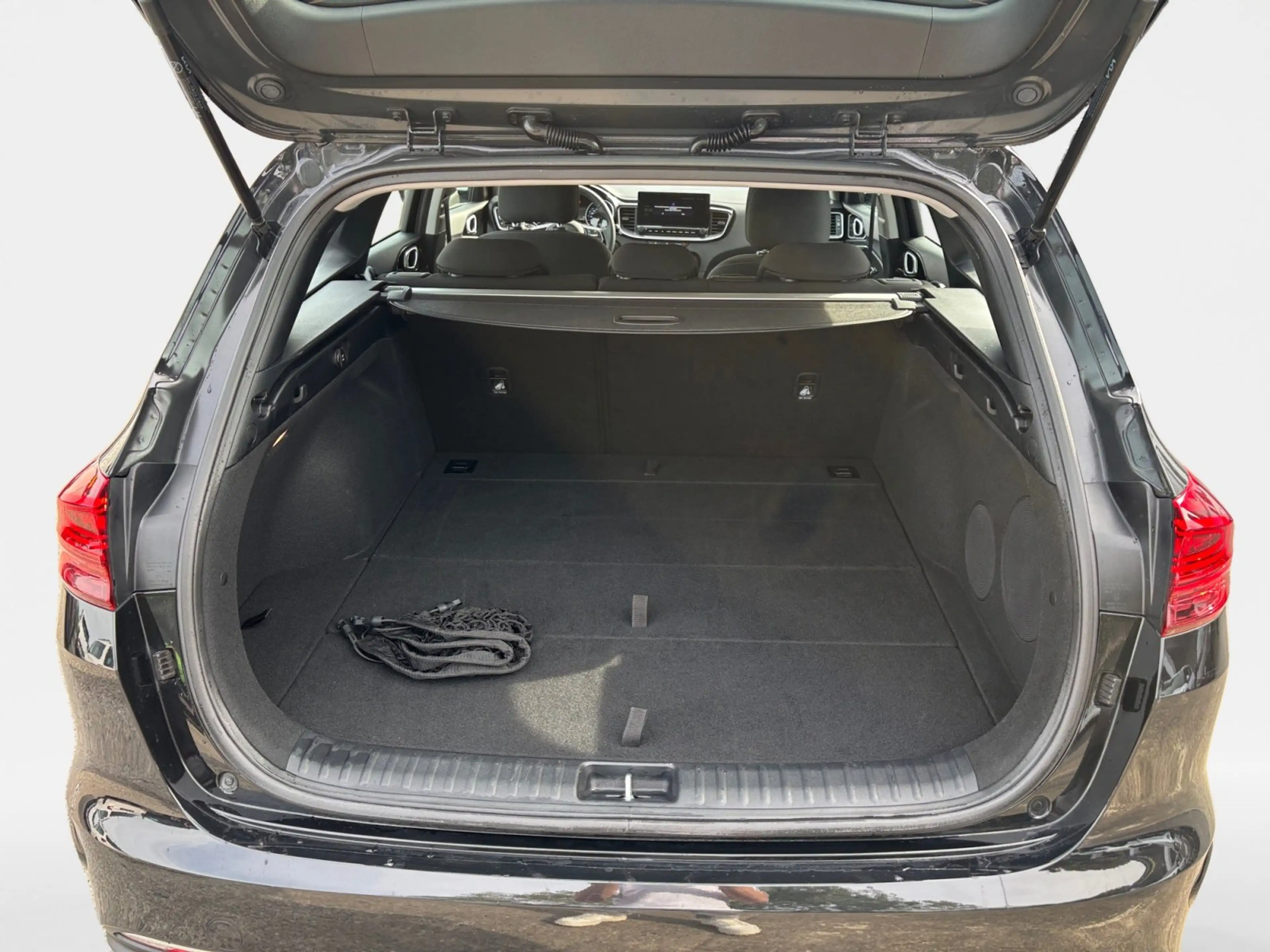 Kia Ceed SW / cee'd SW Ceed SW 1.5 Spirit DCT+LED+Navi+Kamera+JBL — photo 11