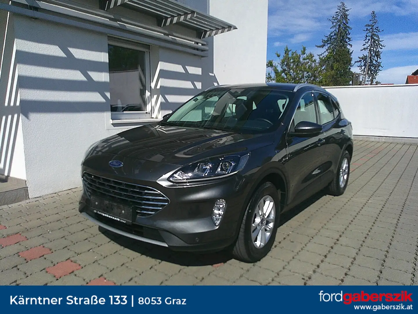 Ford Kuga 2,5 Duratec PHEV Titanium Aut. Grau - 1
