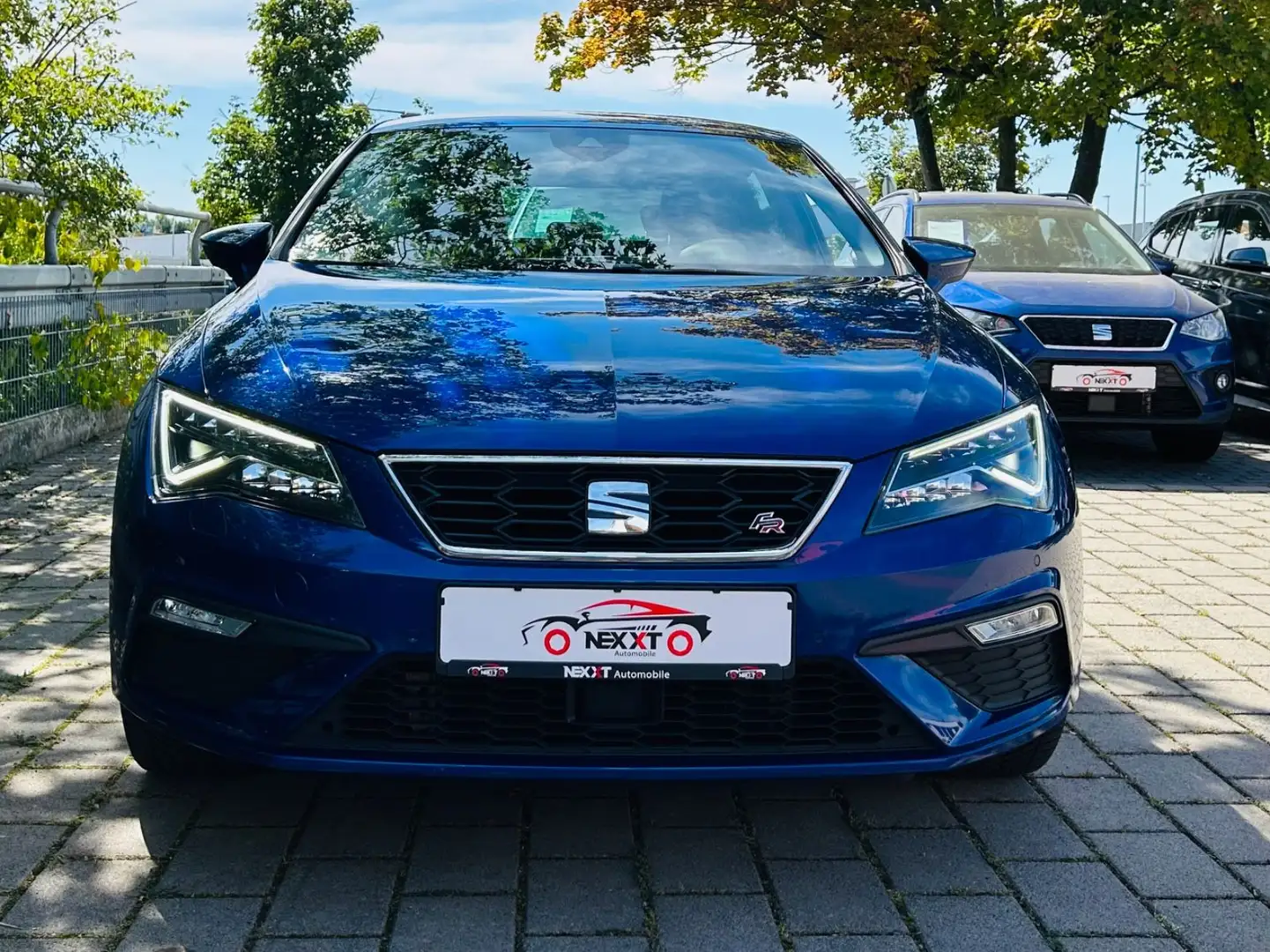 SEAT Leon FR/Benzin/Erdgas/LED/SHZ/NAV/TEMPO/Kamera/ Blau - 1