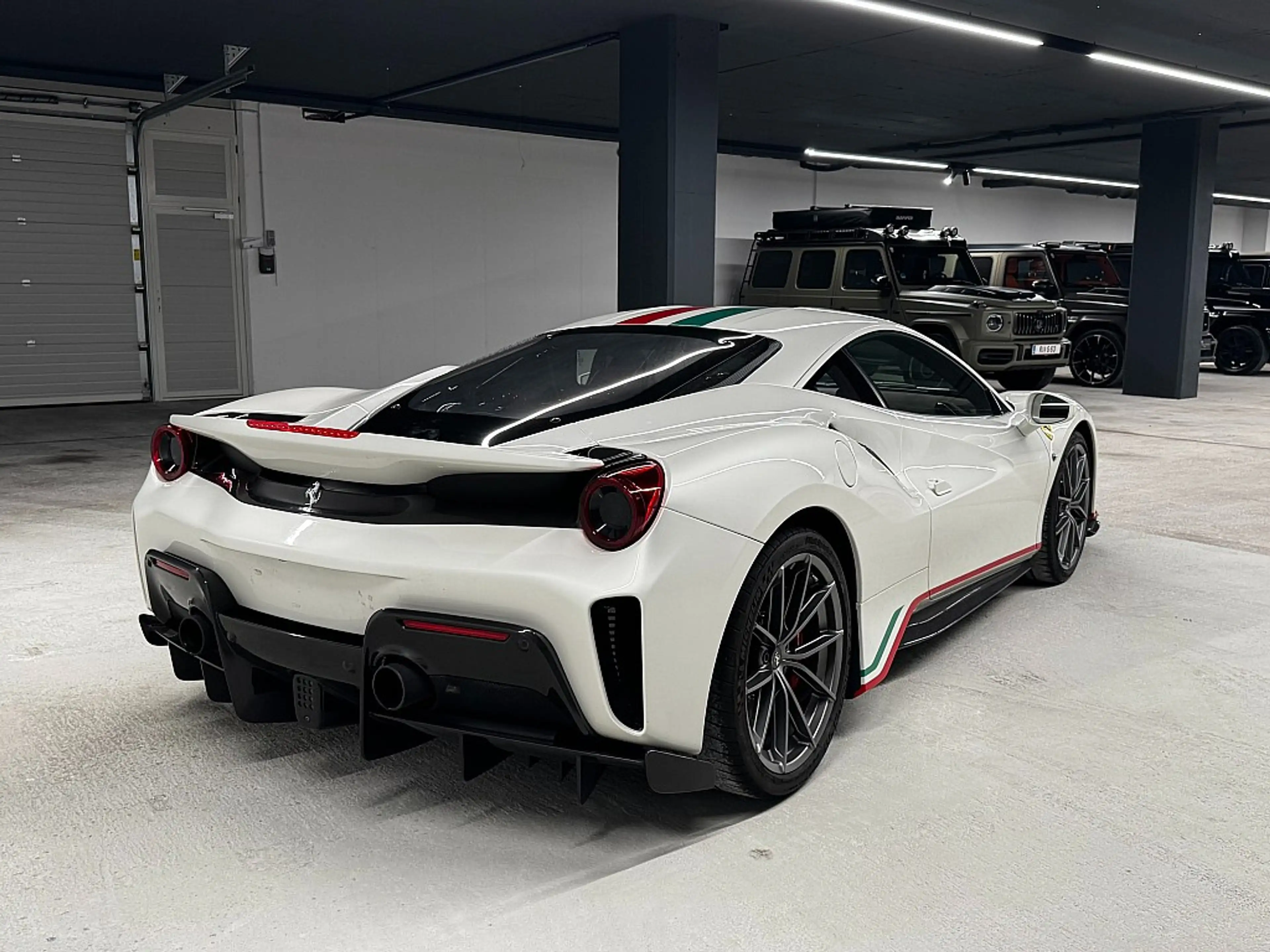 Ferrari 488 GTB PISTA ATELLIER — photo 3
