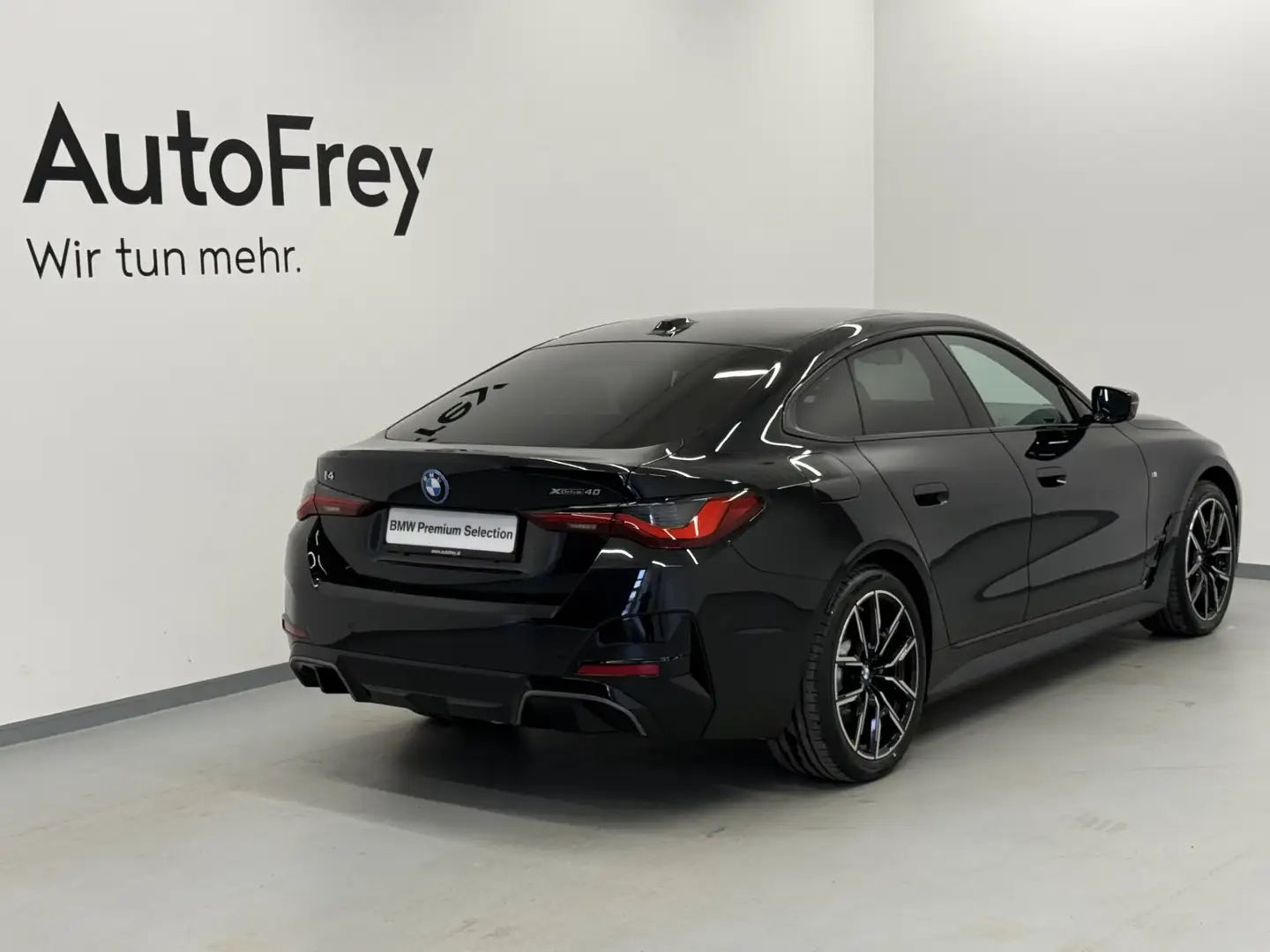 BMW i4 Gran Coupe xDrive40 Schwarz - 2