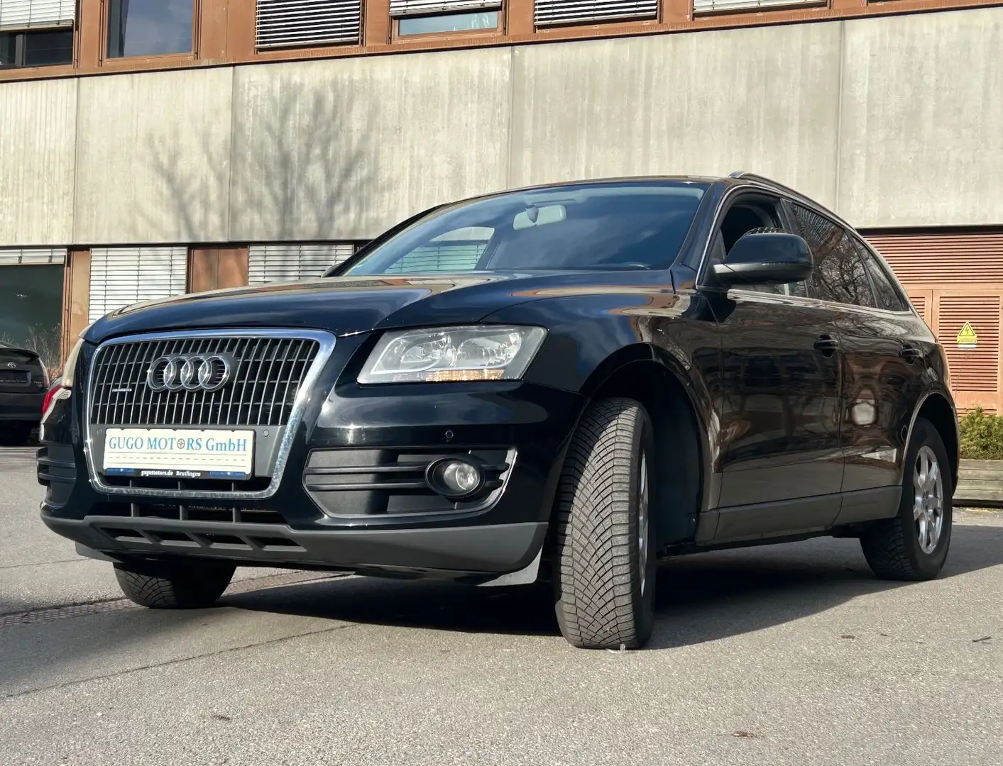 Audi Q5 2.0 TDI quattro Automatik Schwarz - 1