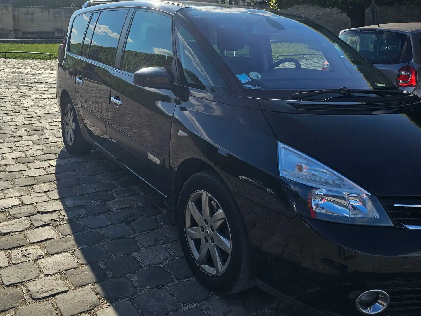 Renault Grand Espace Grand Espace 2.0 dCi 150 FAP Zen Чорний - 1