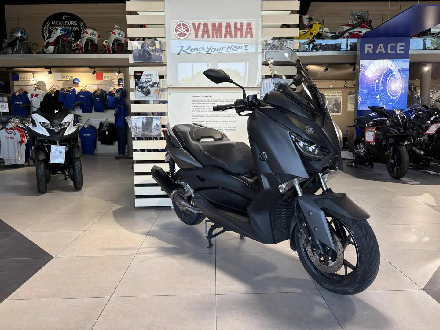 Yamaha X-Max 125 Gris - 2
