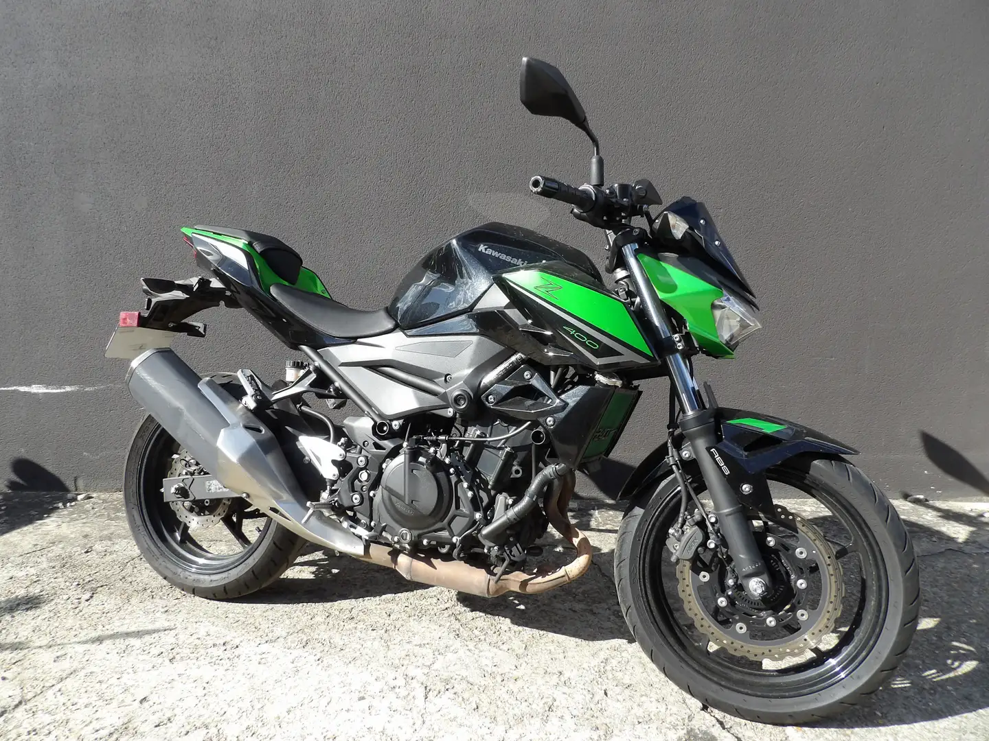 Kawasaki Z 400 Grün - 2