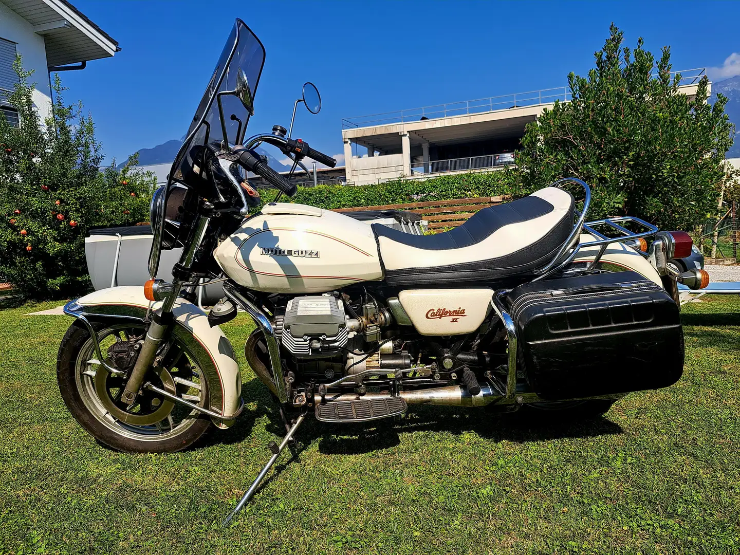 Moto Guzzi California 1000 Wit - 2