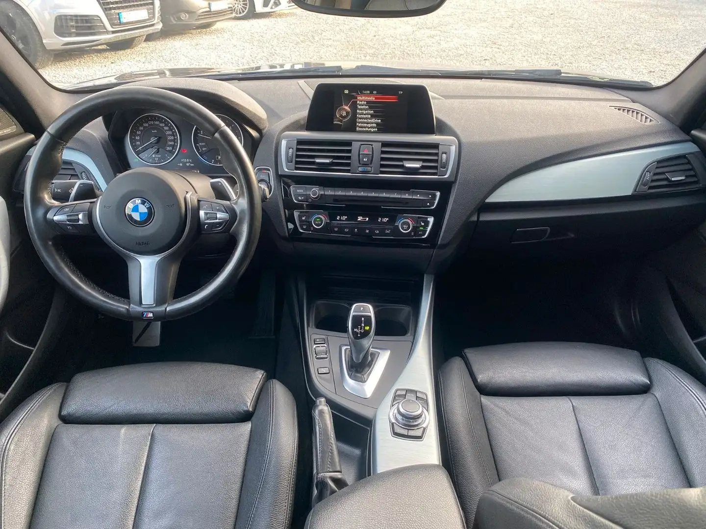 BMW 120 d *M Sport*DSG *LED*LEDER*NAVI*SHZ Grau - 2