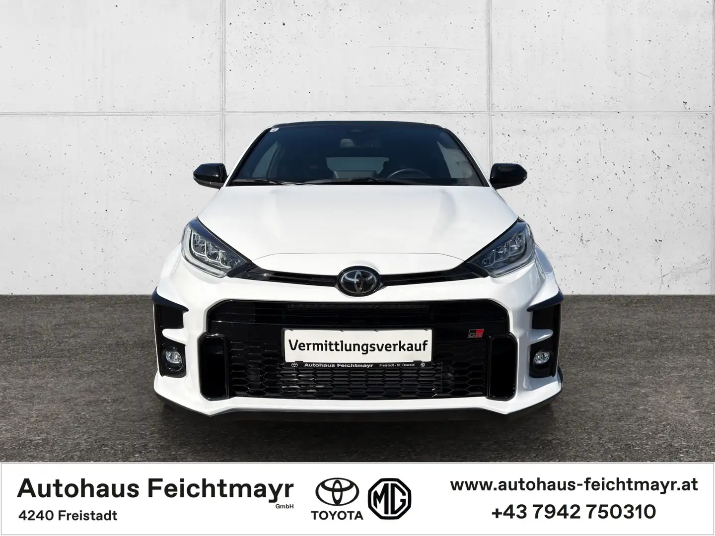 Toyota Yaris GR 1,6 High Performance 6M 3t. Weiß - 2