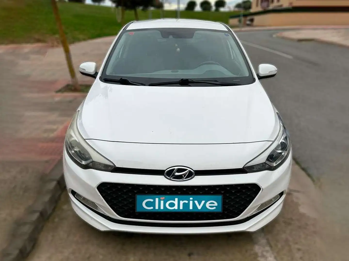 Hyundai i20 1.2 MPI Klass Blanco - 2