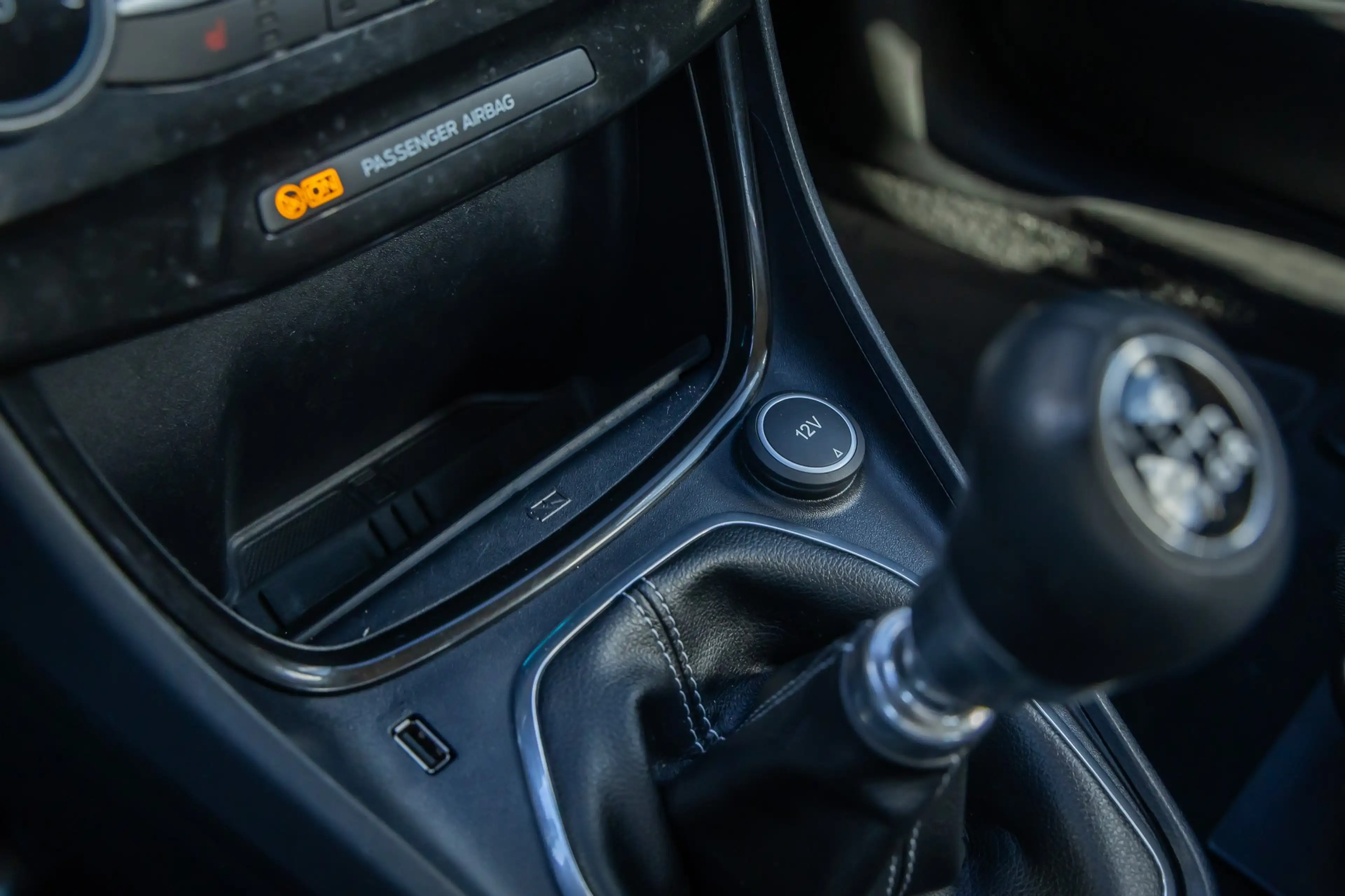 Ford Puma 1.0 EcoBoost Hybrid Titanium | Stoel/Stuur/Voorrui — photo 32