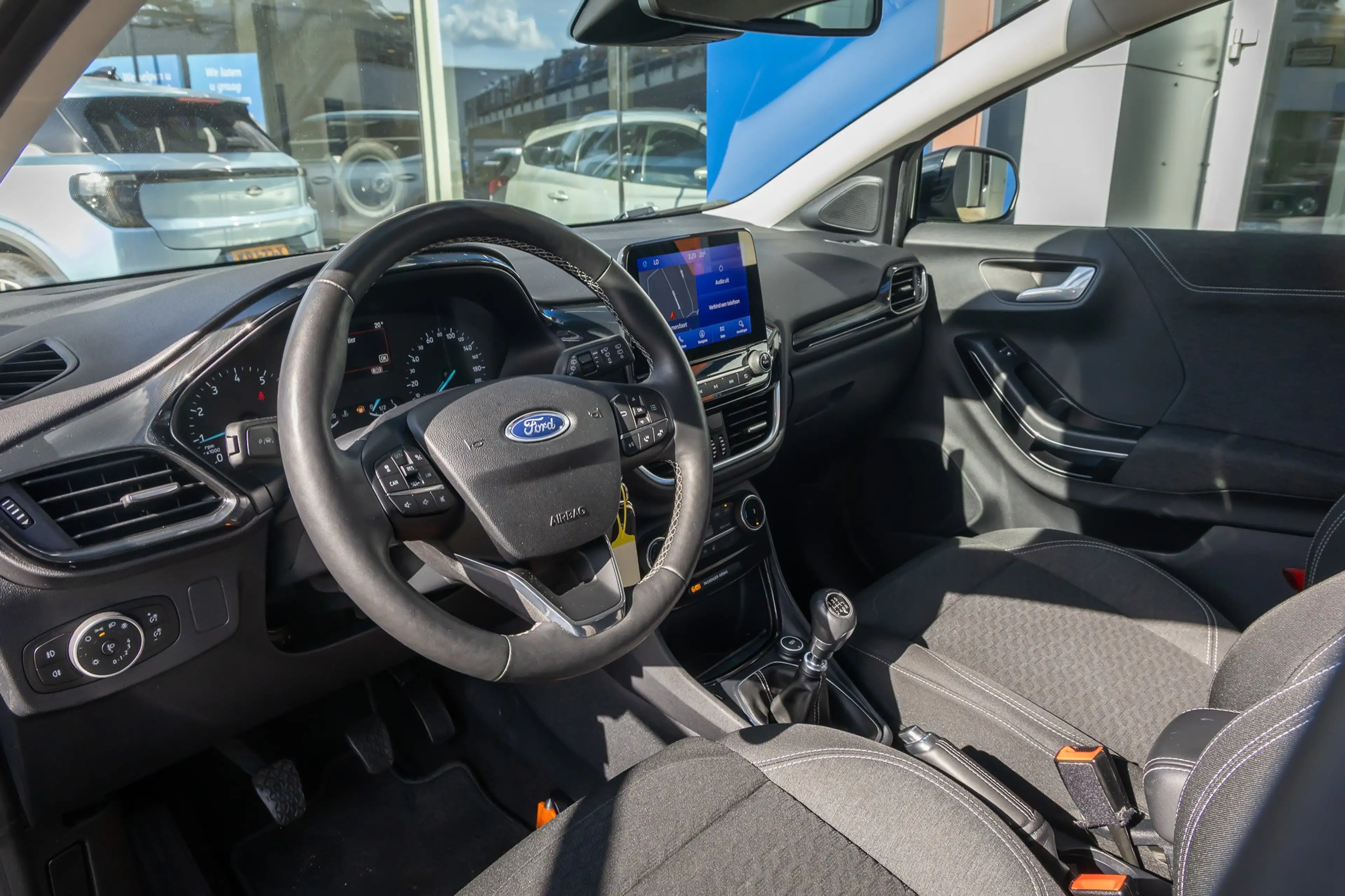 Ford Puma 1.0 EcoBoost Hybrid Titanium | Stoel/Stuur/Voorrui — photo 19