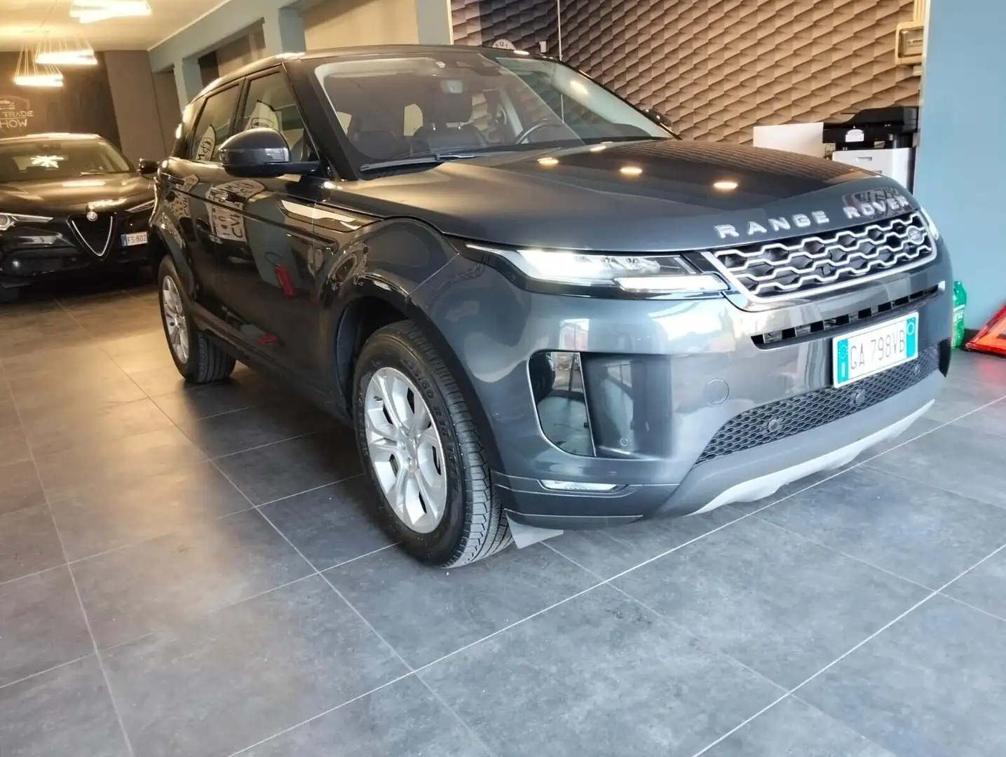 Land Rover Range Rover Evoque Range Rover Evoque II 2019 2.0d i4 mhev R-Dynamic Noir - 1