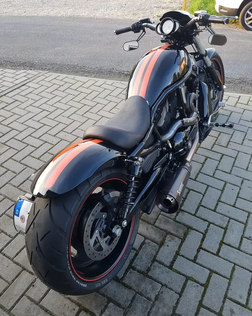 Harley-Davidson V-Rod NightRod Noir - 1