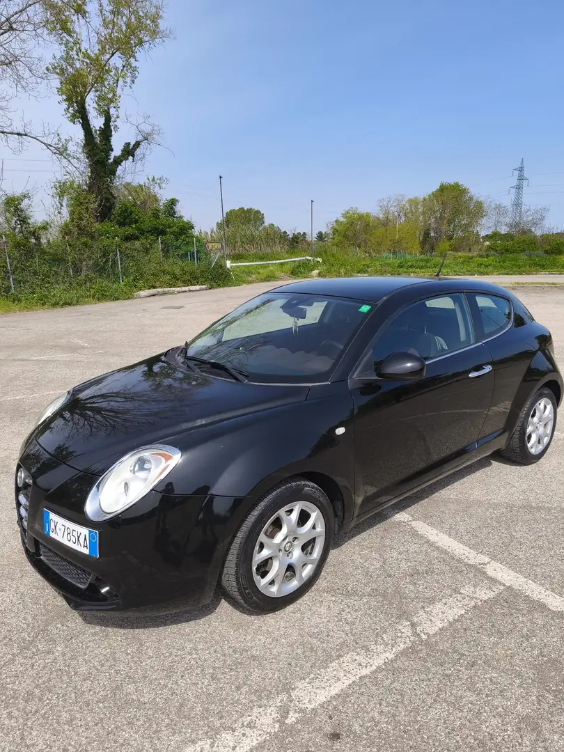 Alfa Romeo MiTo 1.4 tb Distinctive Gpl 120cv - 1