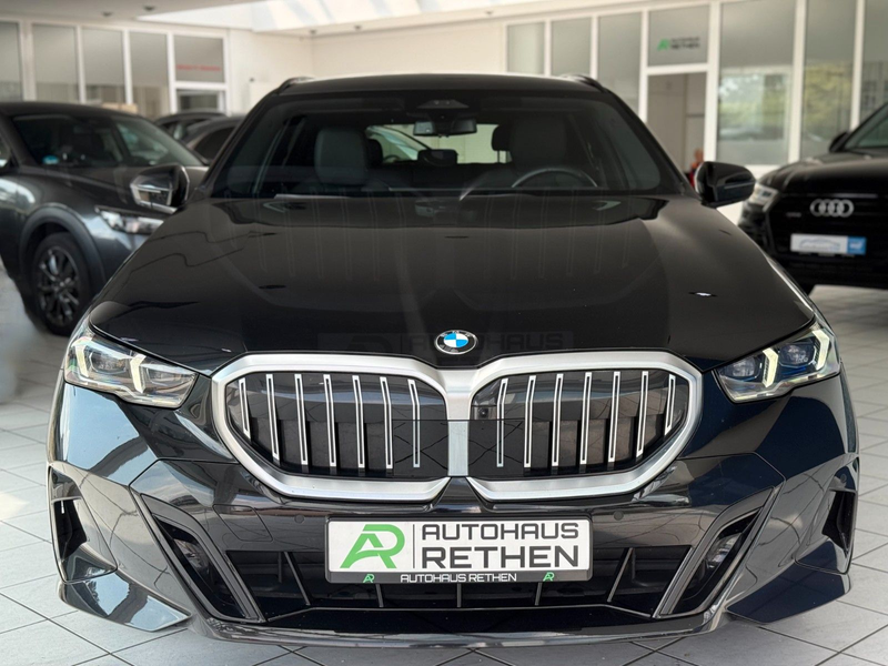 BMW 520 d M Sport*Sthzg.*Stop&GO*H&K*360°*HUD*AHK* — photo 3