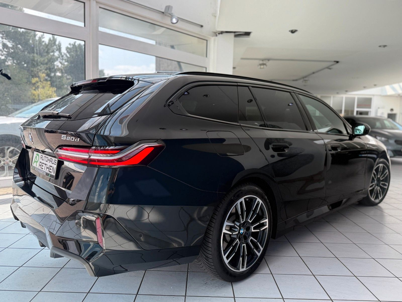 BMW 520 d M Sport*Sthzg.*Stop&GO*H&K*360°*HUD*AHK* — photo 9