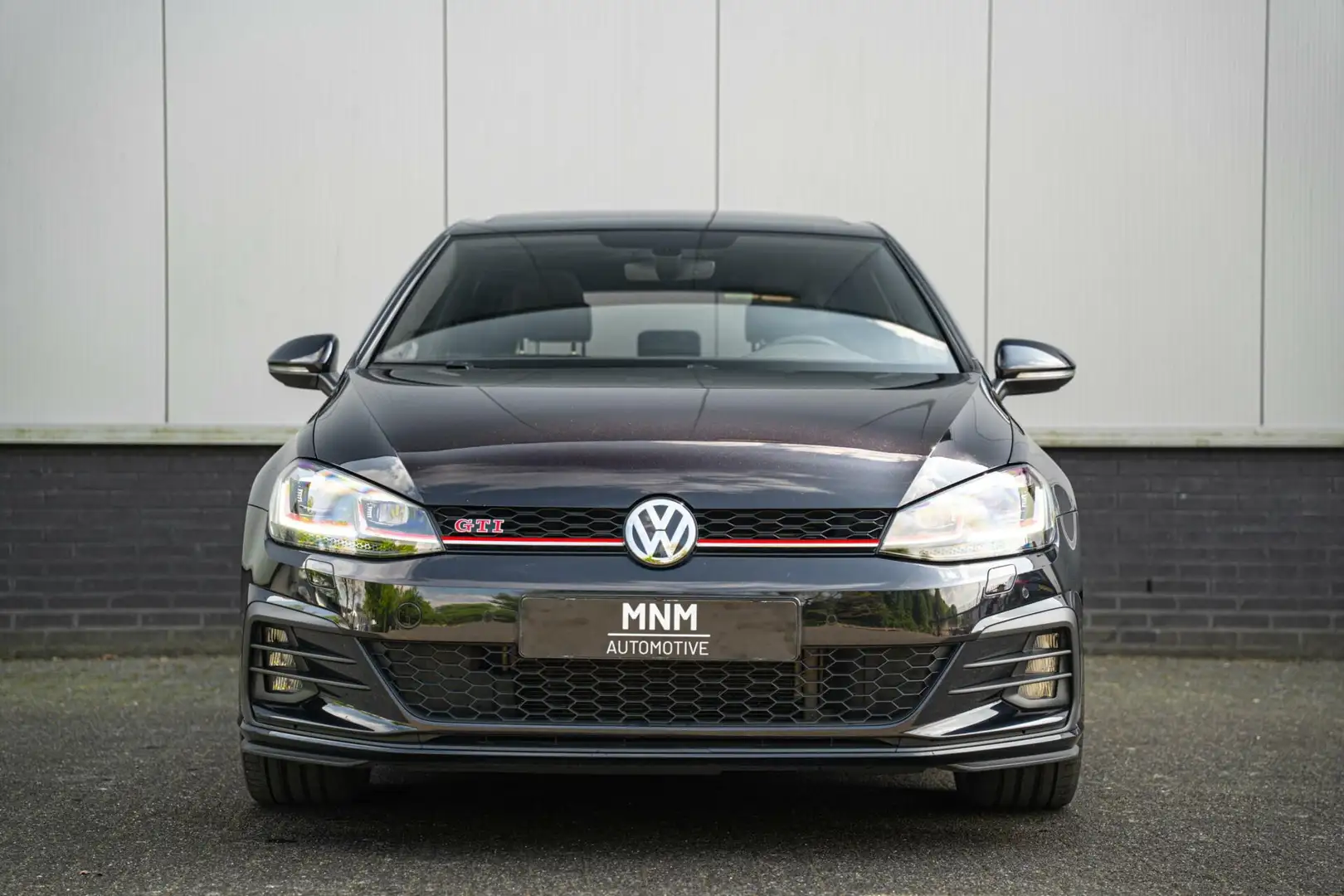 Volkswagen Golf GTI 2.0 TSI Performance |Pano|Leer|Keyless|Virtual Zwart - 2