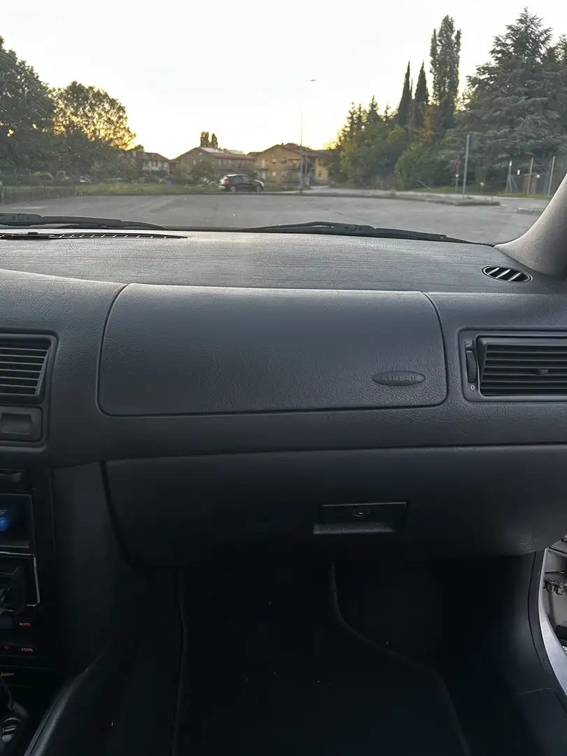 Volkswagen Golf 5p 1.9 tdi Highline 110cv - 2