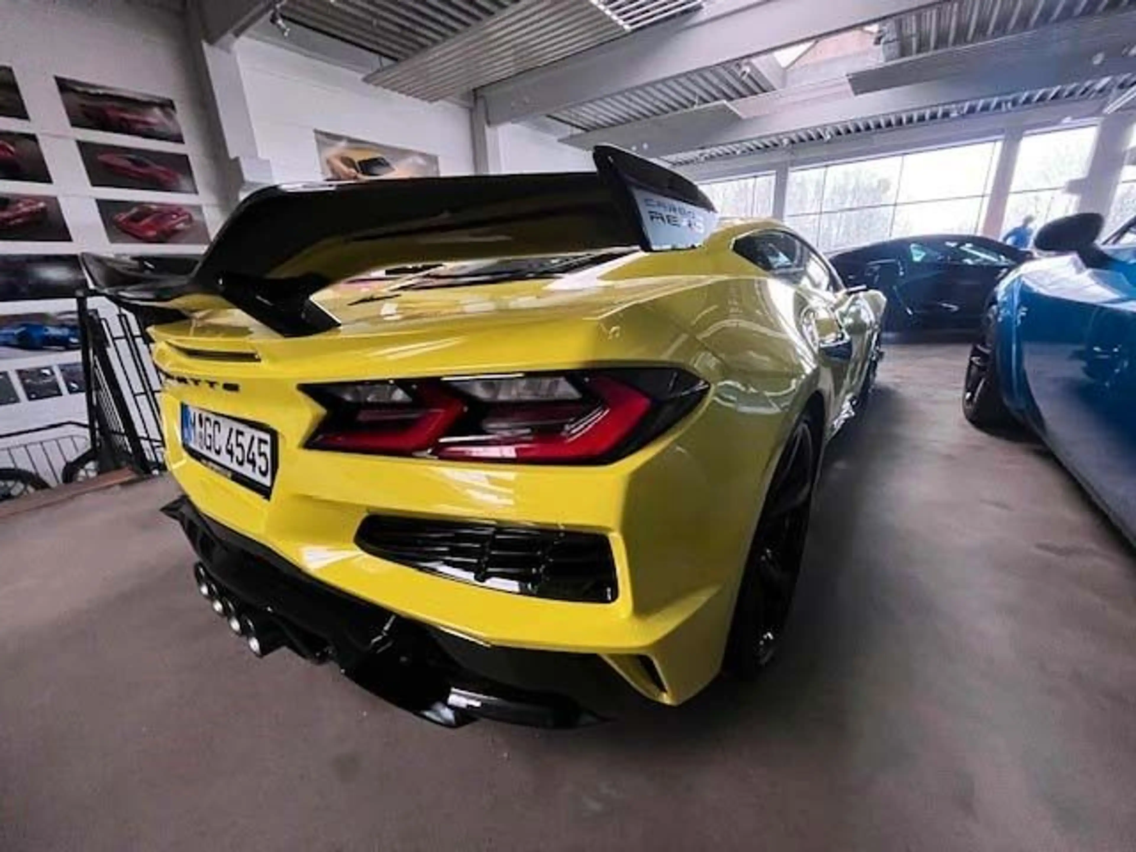 Corvette Z06 C8 Corvette Z06 Coupe Z07 Carbon-Sportauspuff-KW — photo 8