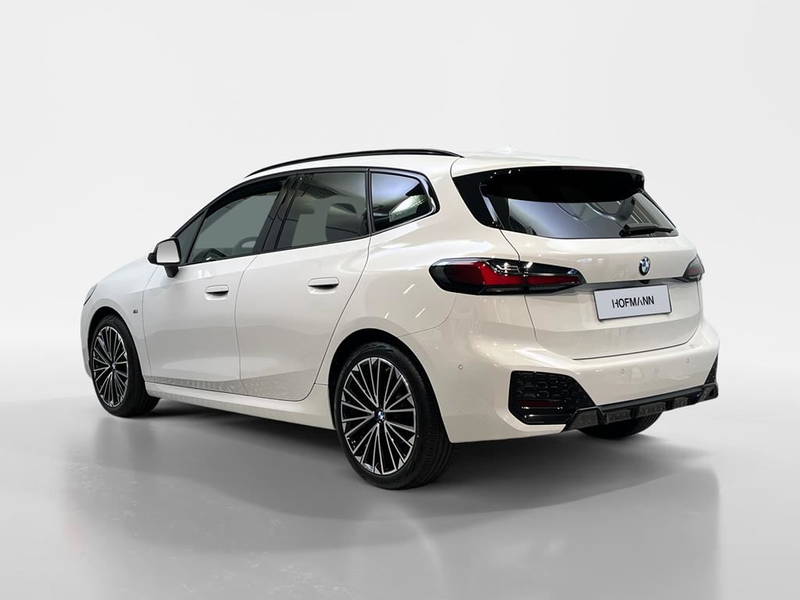 BMW 218 M Sport — photo 5