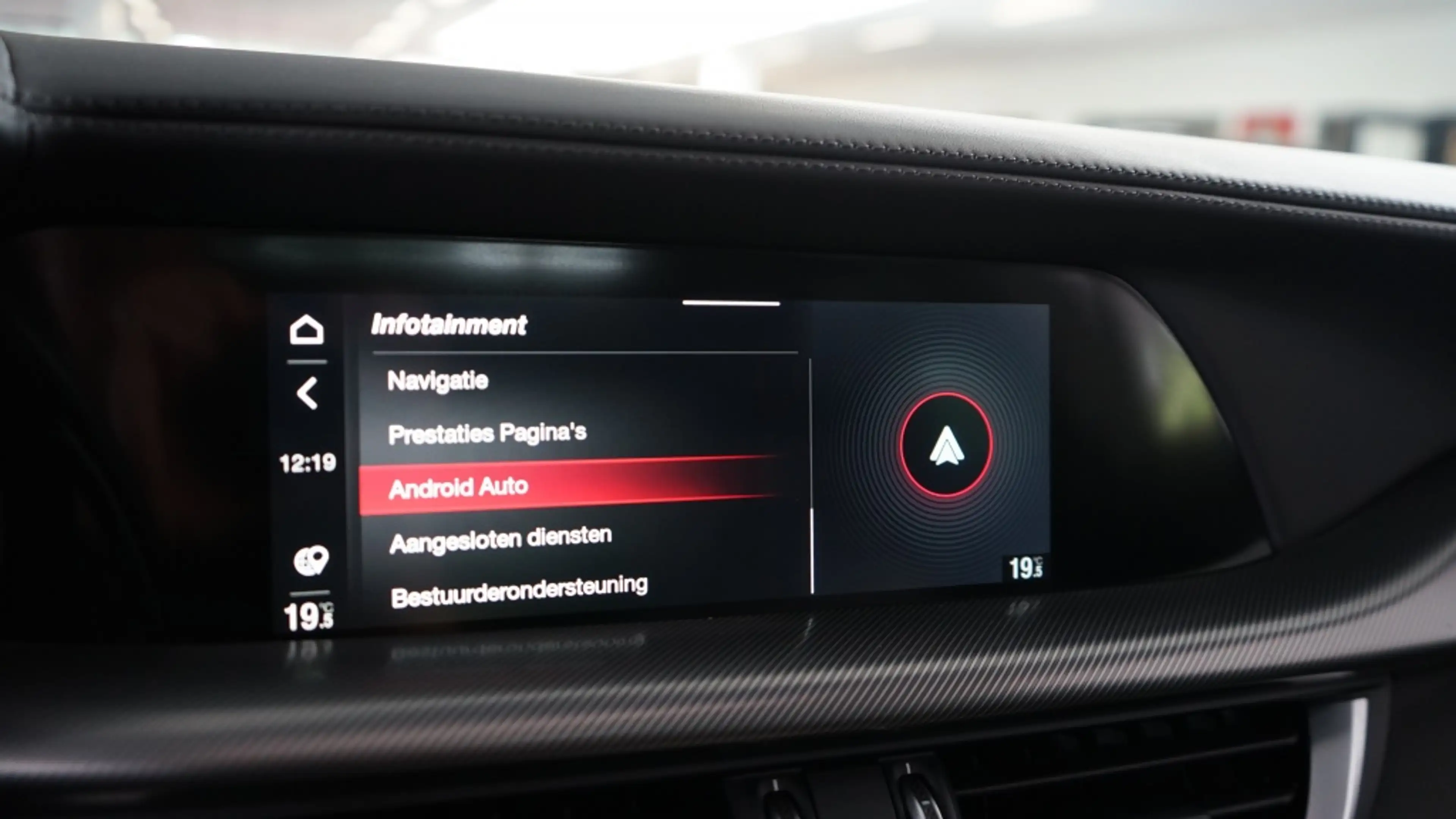 Alfa Romeo Stelvio 2.0 T AWD Veloce | elektr trekhaak | Pano | 21 inc — photo 27