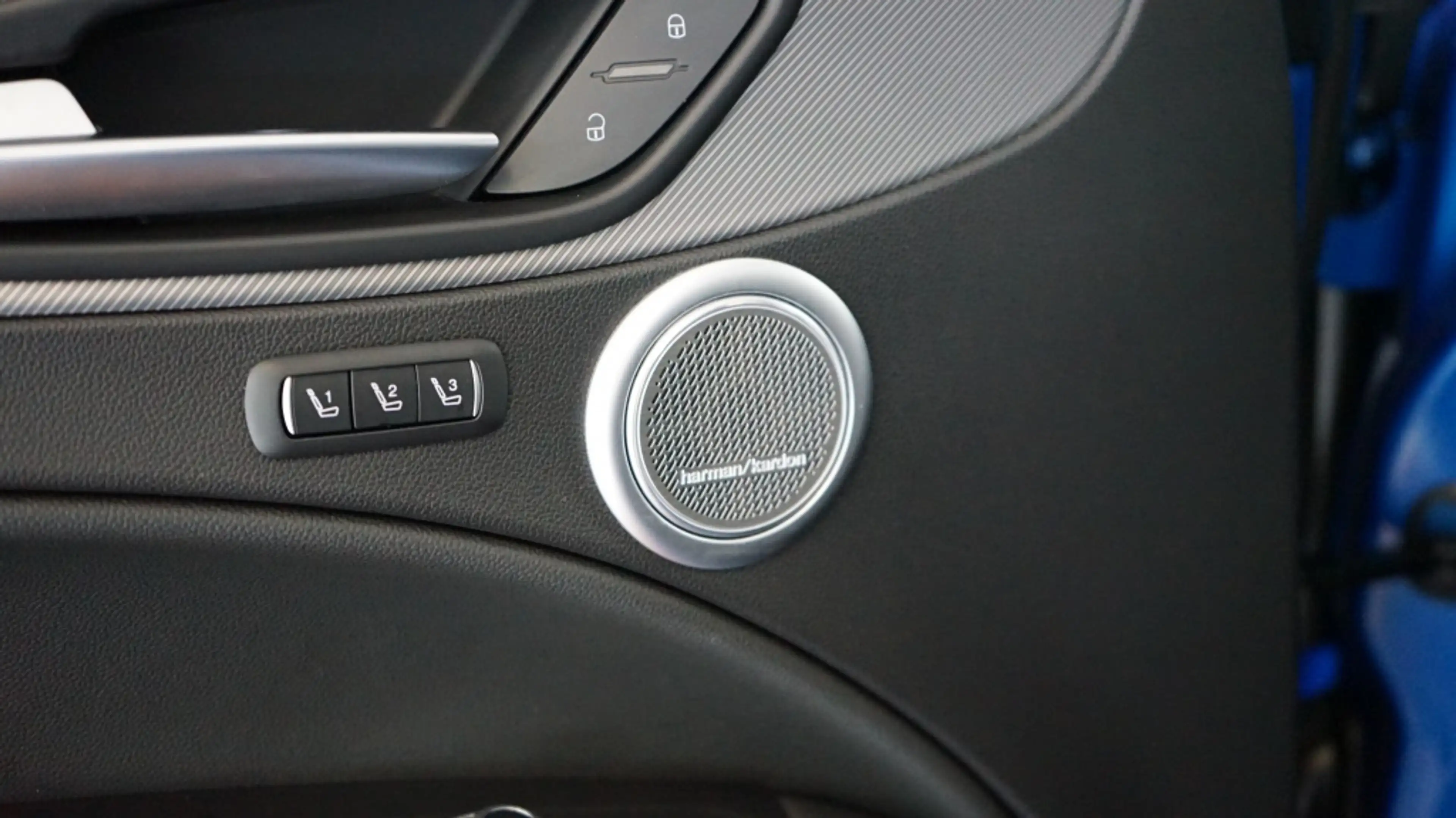 Alfa Romeo Stelvio 2.0 T AWD Veloce | elektr trekhaak | Pano | 21 inc — photo 18