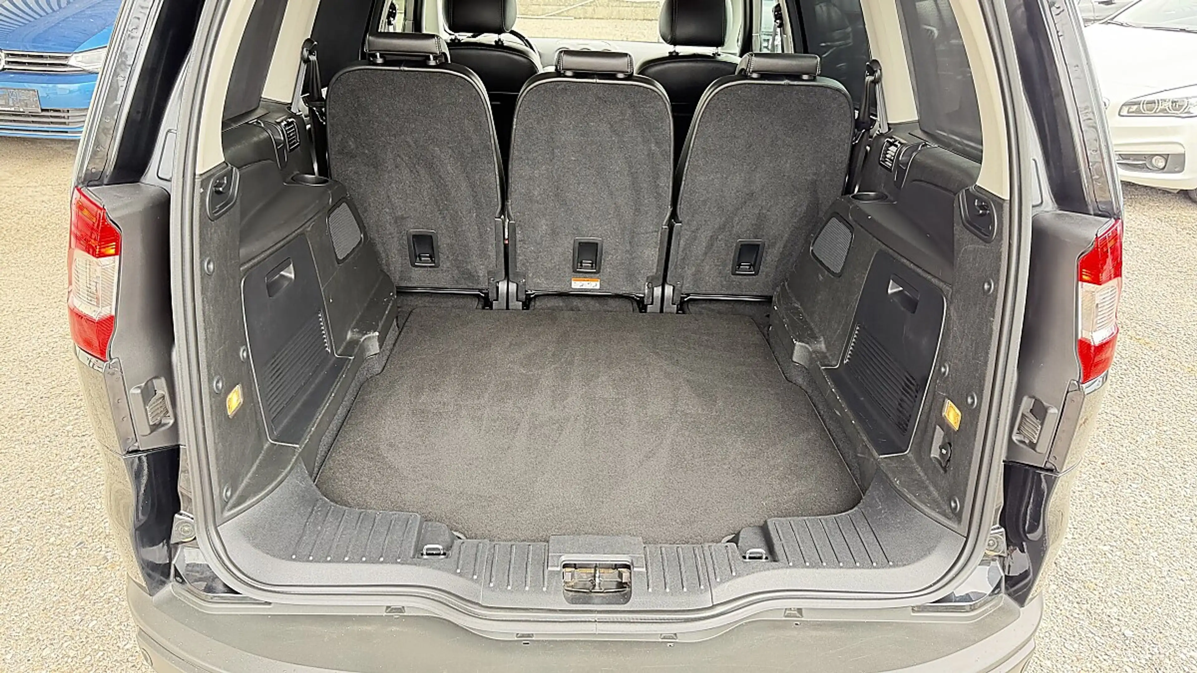 Ford Galaxy Titanium 2,2 TDCi, Leder, Navi — photo 12