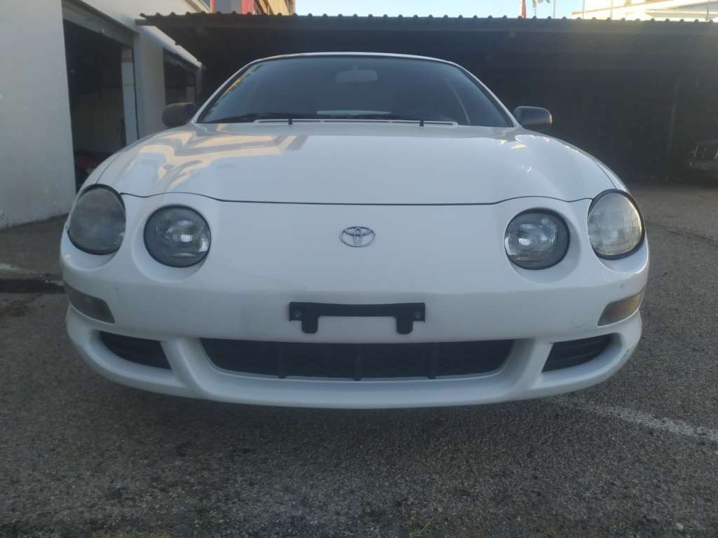 Toyota Celica 1.8 16v ST - foto 1