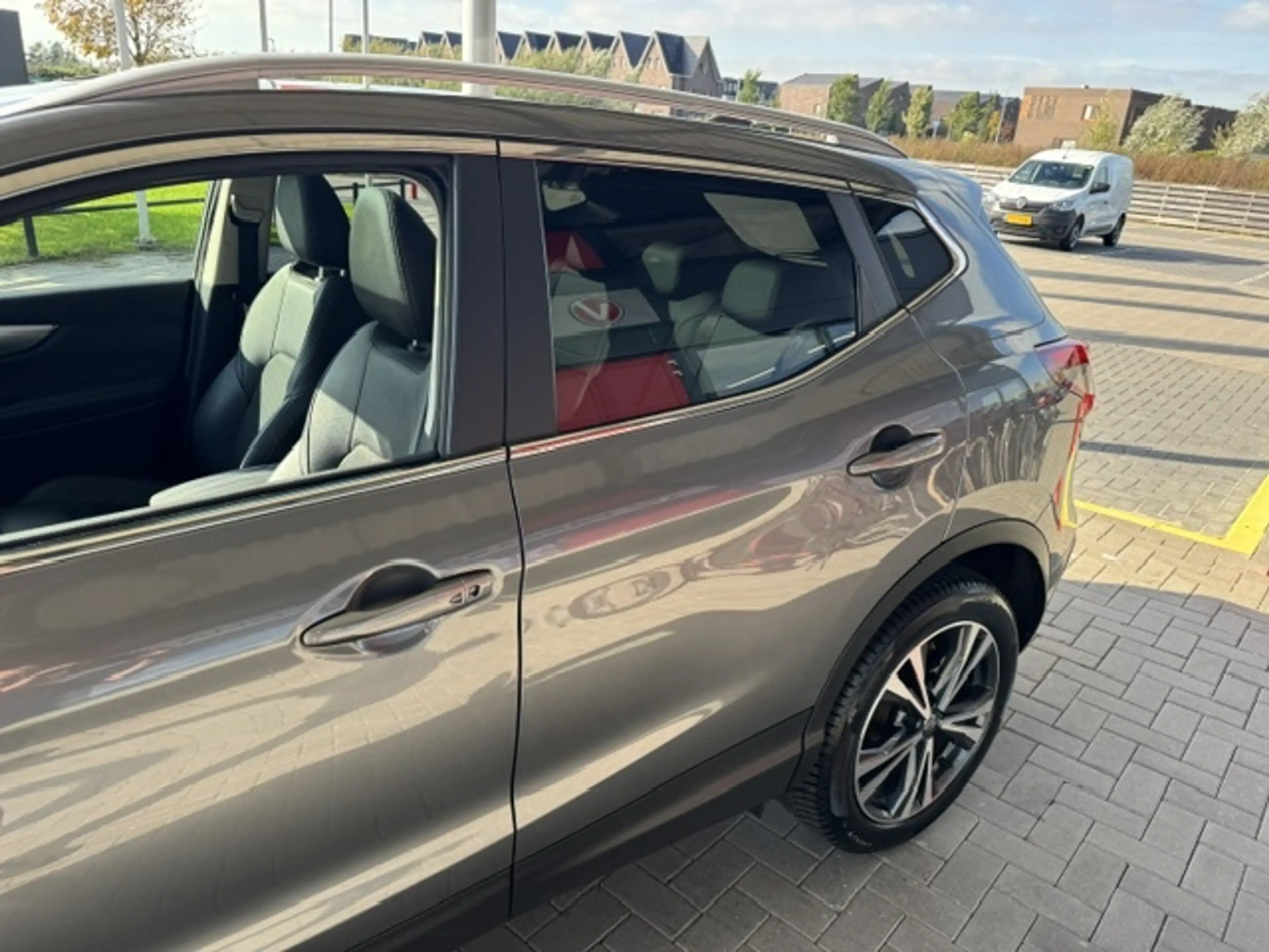 Nissan Qashqai 1.2 TEKNA AUTOMAAT + ECC/CAMERA/PANODAK/STOELVERW. — photo 36