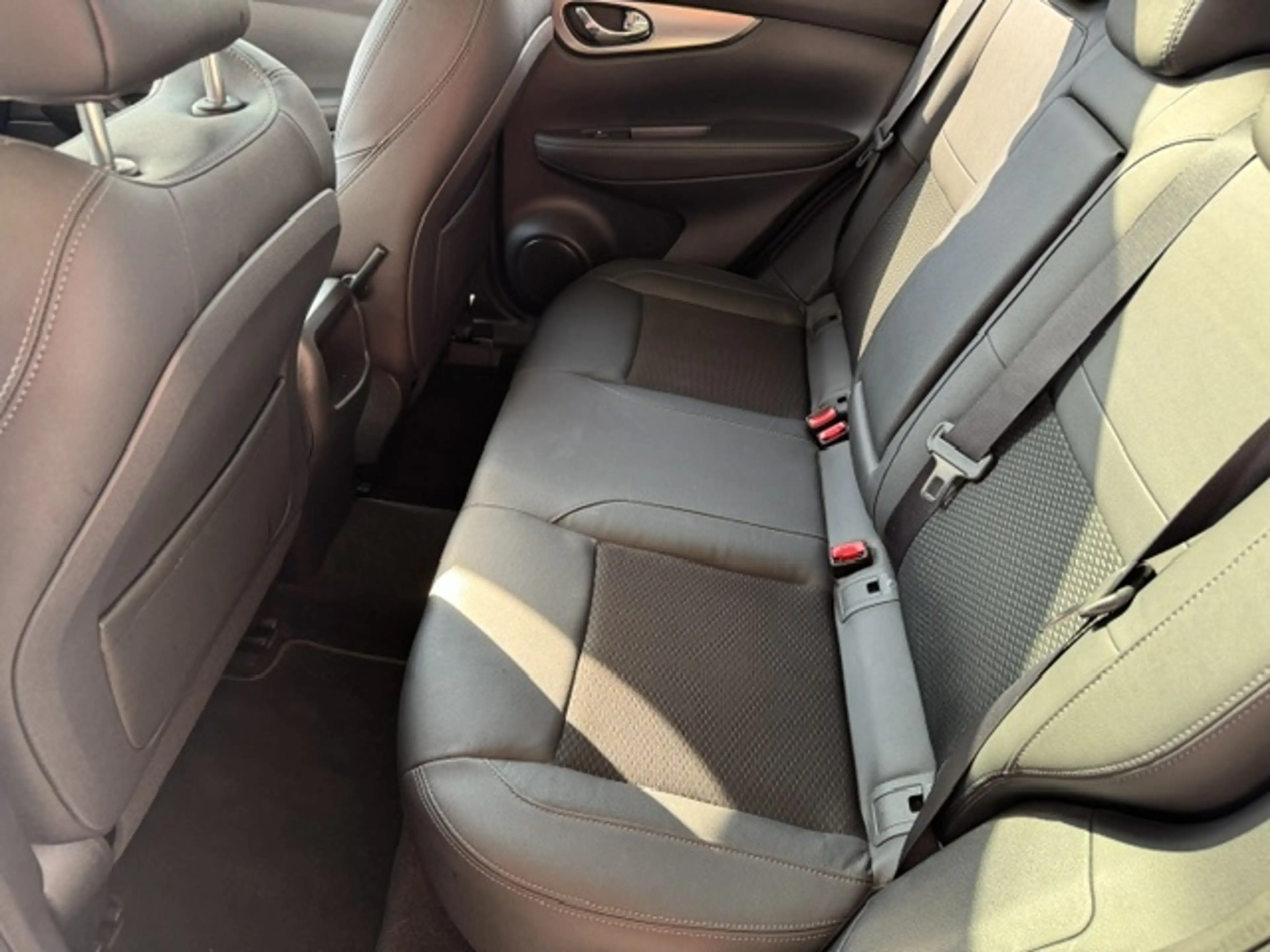 Nissan Qashqai 1.2 TEKNA AUTOMAAT + ECC/CAMERA/PANODAK/STOELVERW. — photo 24