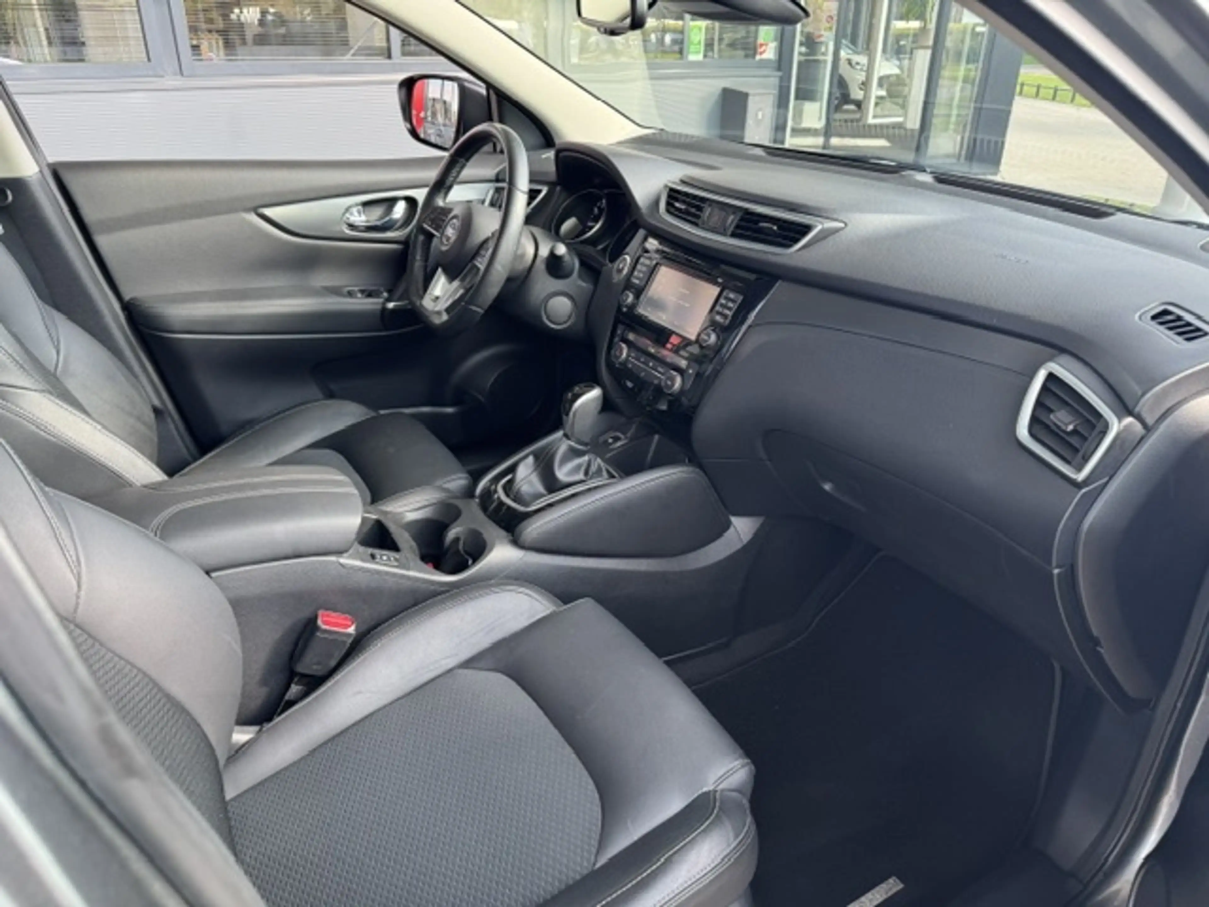 Nissan Qashqai 1.2 TEKNA AUTOMAAT + ECC/CAMERA/PANODAK/STOELVERW. — photo 9