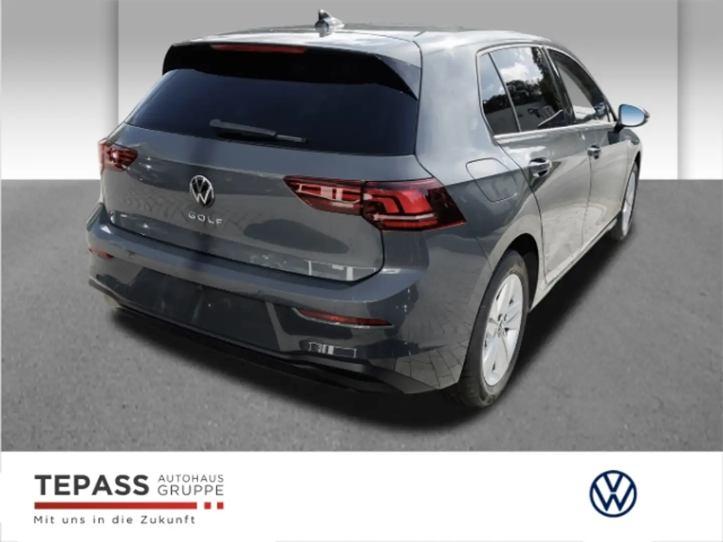 Volkswagen Golf VIII 1.5 TSI Life LED NAVI SHZ PDC Gris - 2