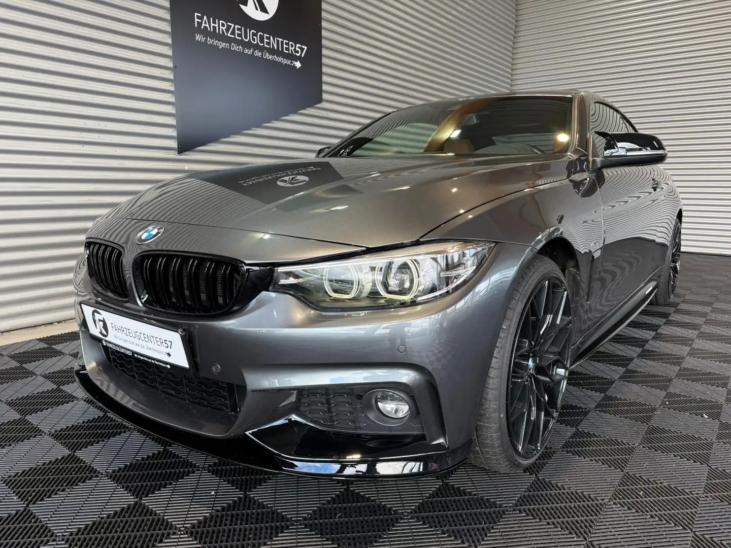 BMW 430 i xDrive Coupé M-PERFORMANCE/HIFI/CARPLAY/RFK Grau - 2