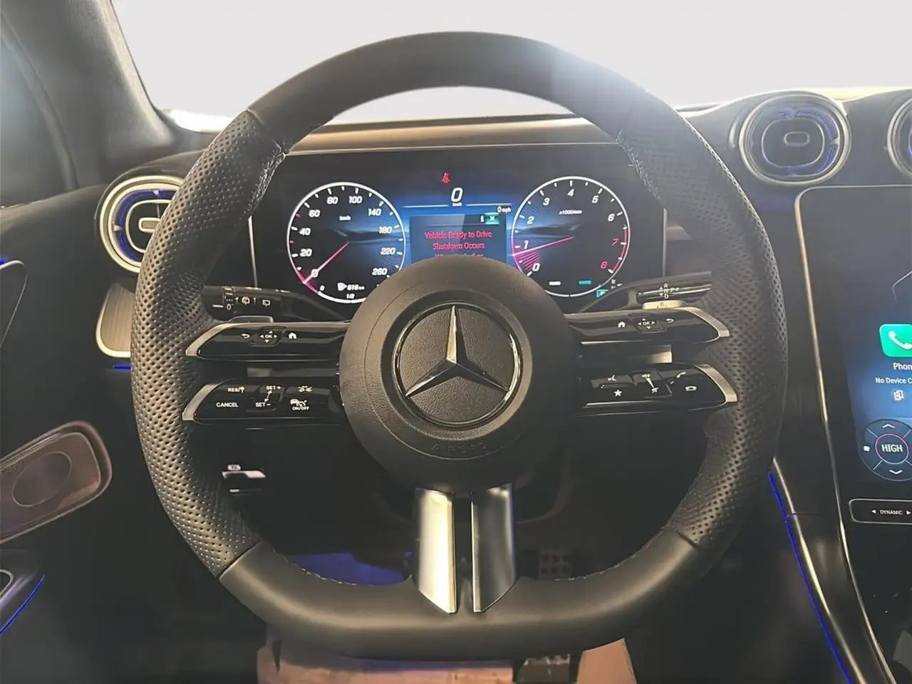Mercedes-Benz GLC снимка Mercedes-Benz GLC