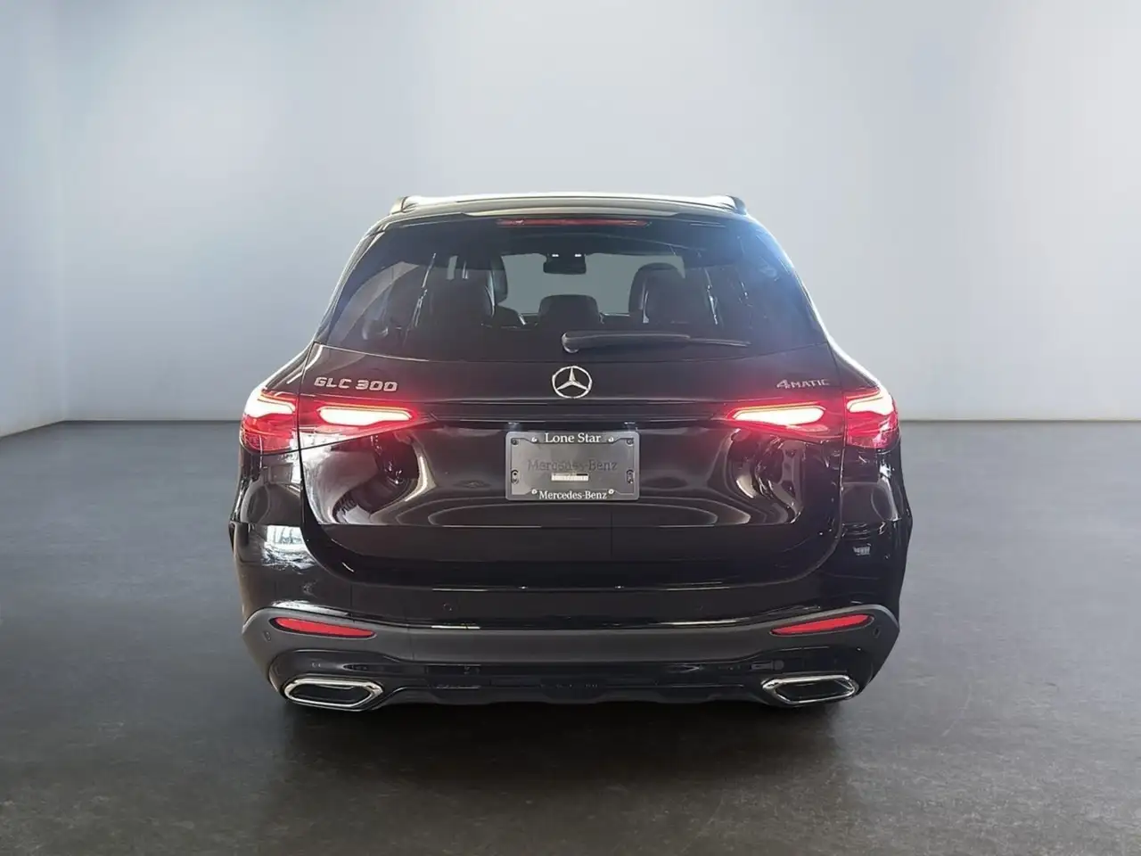 Mercedes-Benz GLC снимка Mercedes-Benz GLC