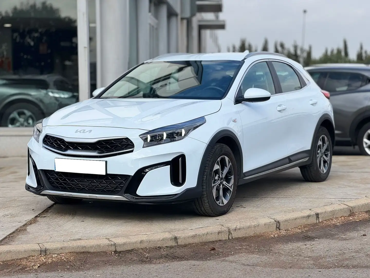 Kia XCeed 1.0 T-GDi Drive Blanco - 1