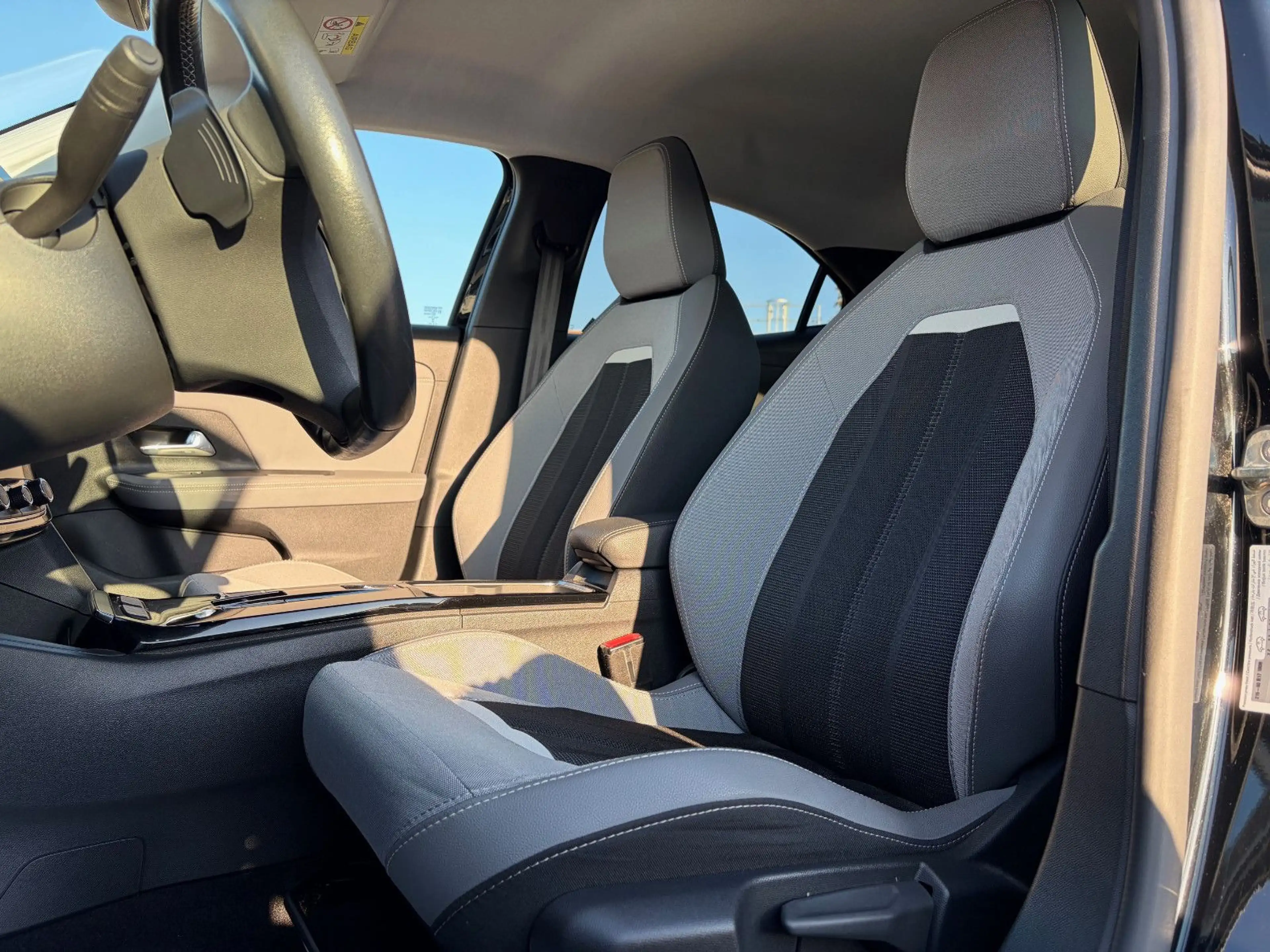 Opel Mokka 1.2 Turbo Elegance +AUTOMATIK+LED+KAM+SHZ+ — photo 8
