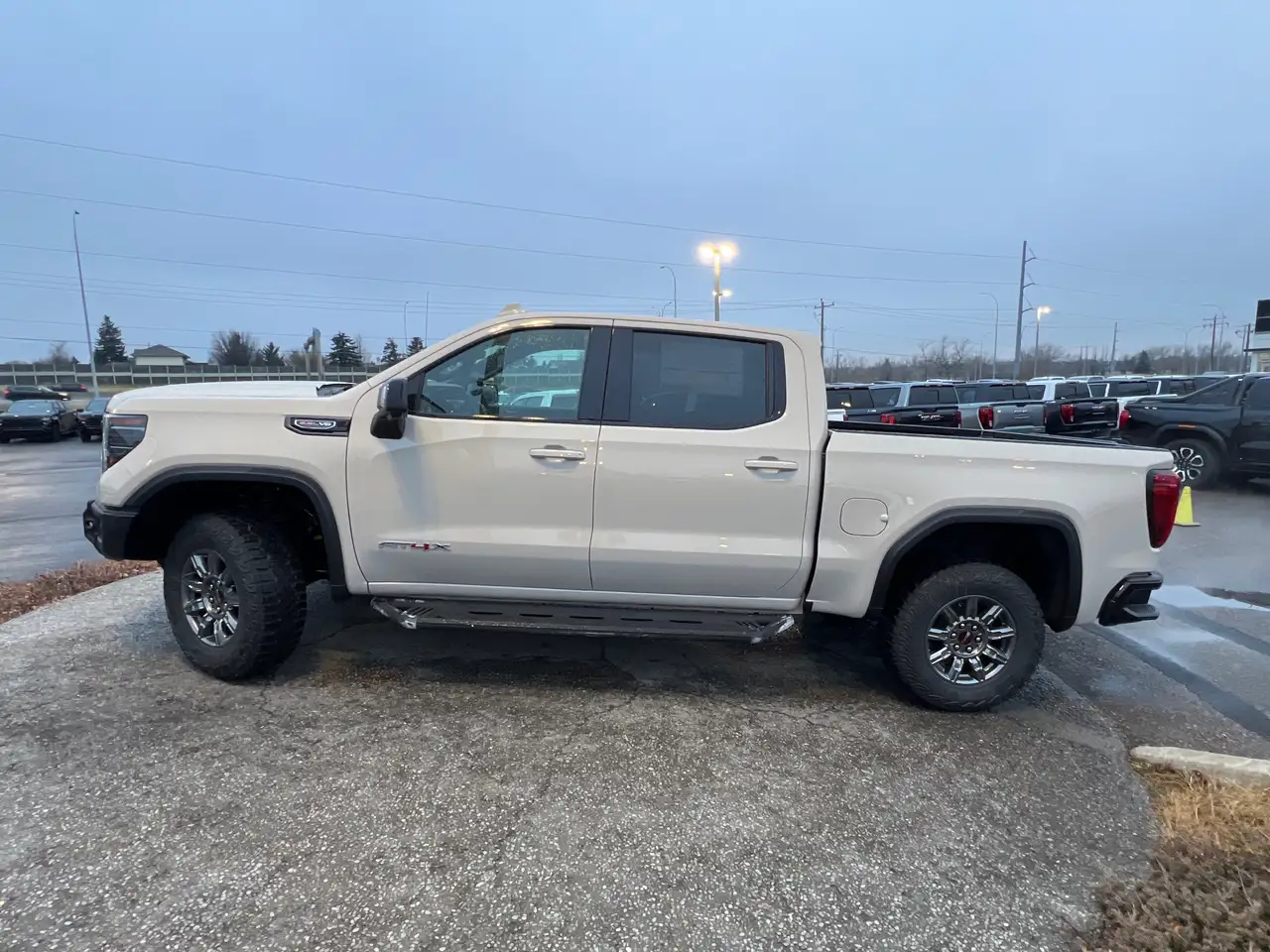 GMC Sierra 1500 снимка GMC Sierra 1500