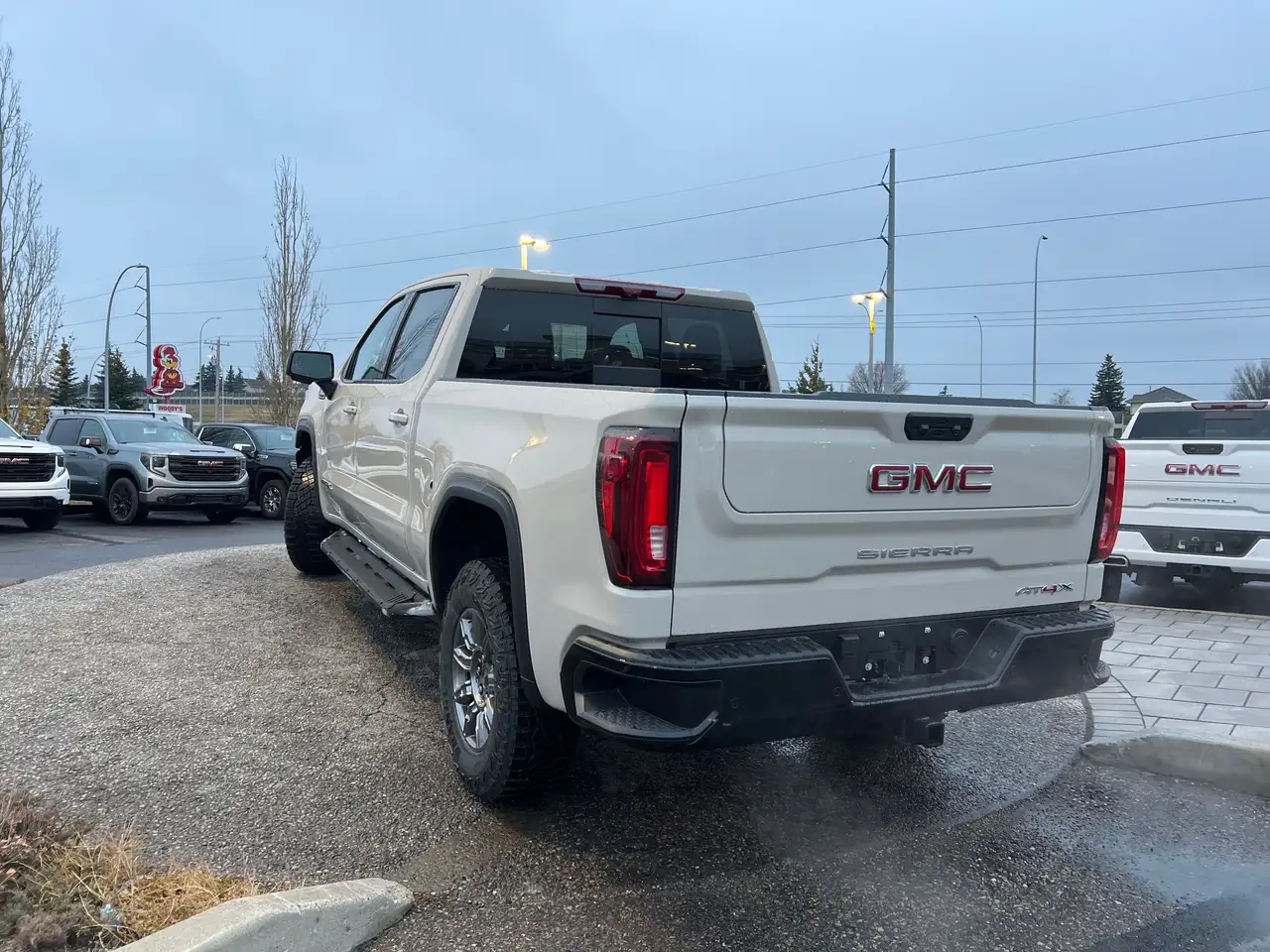 GMC Sierra 1500 снимка GMC Sierra 1500