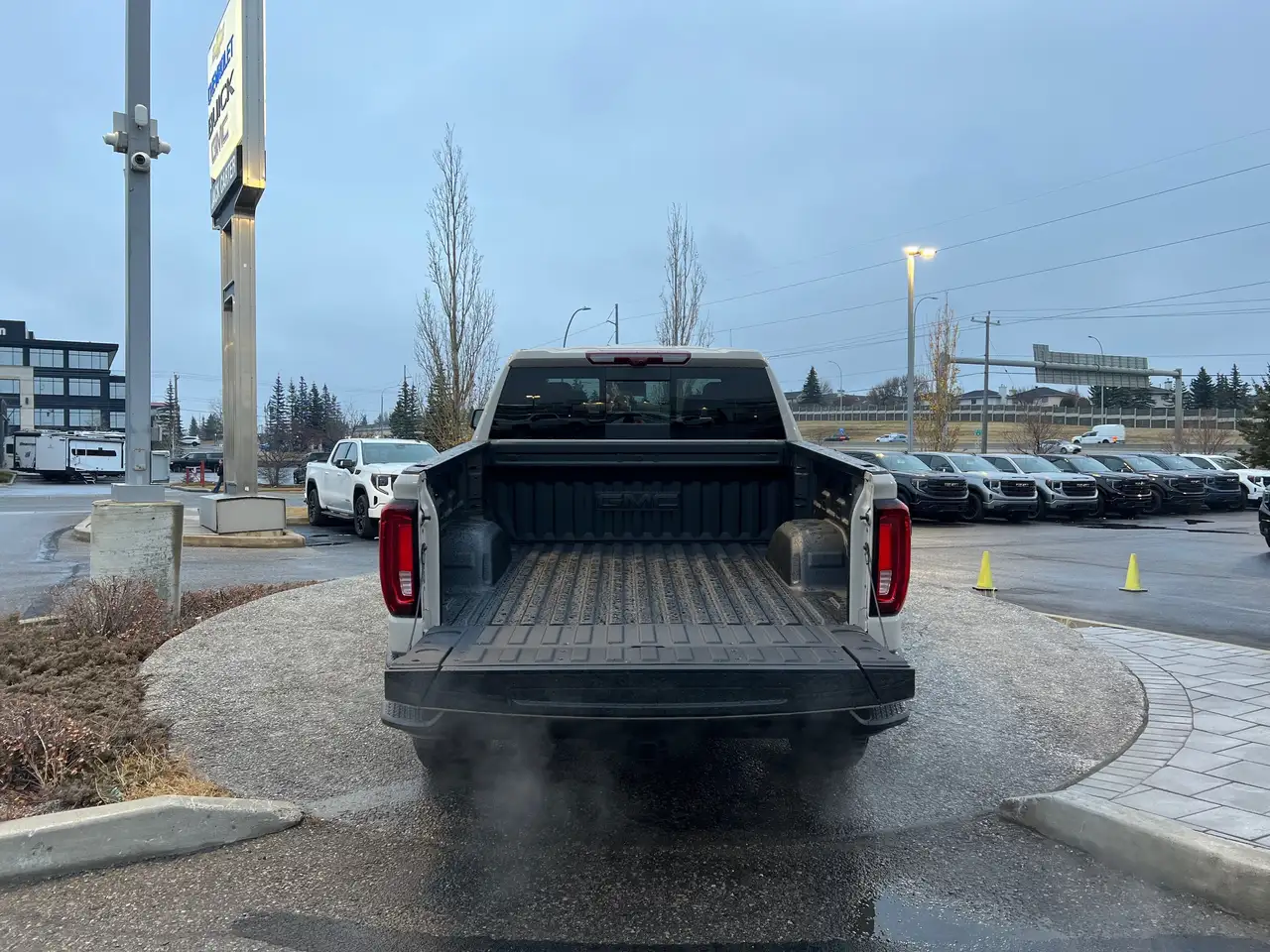 GMC Sierra 1500 снимка GMC Sierra 1500