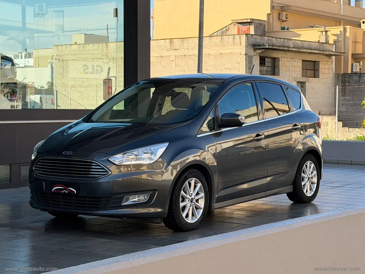 Ford C-Max 1.5 TDCi 120 CV S&S Titanium Gris - 1