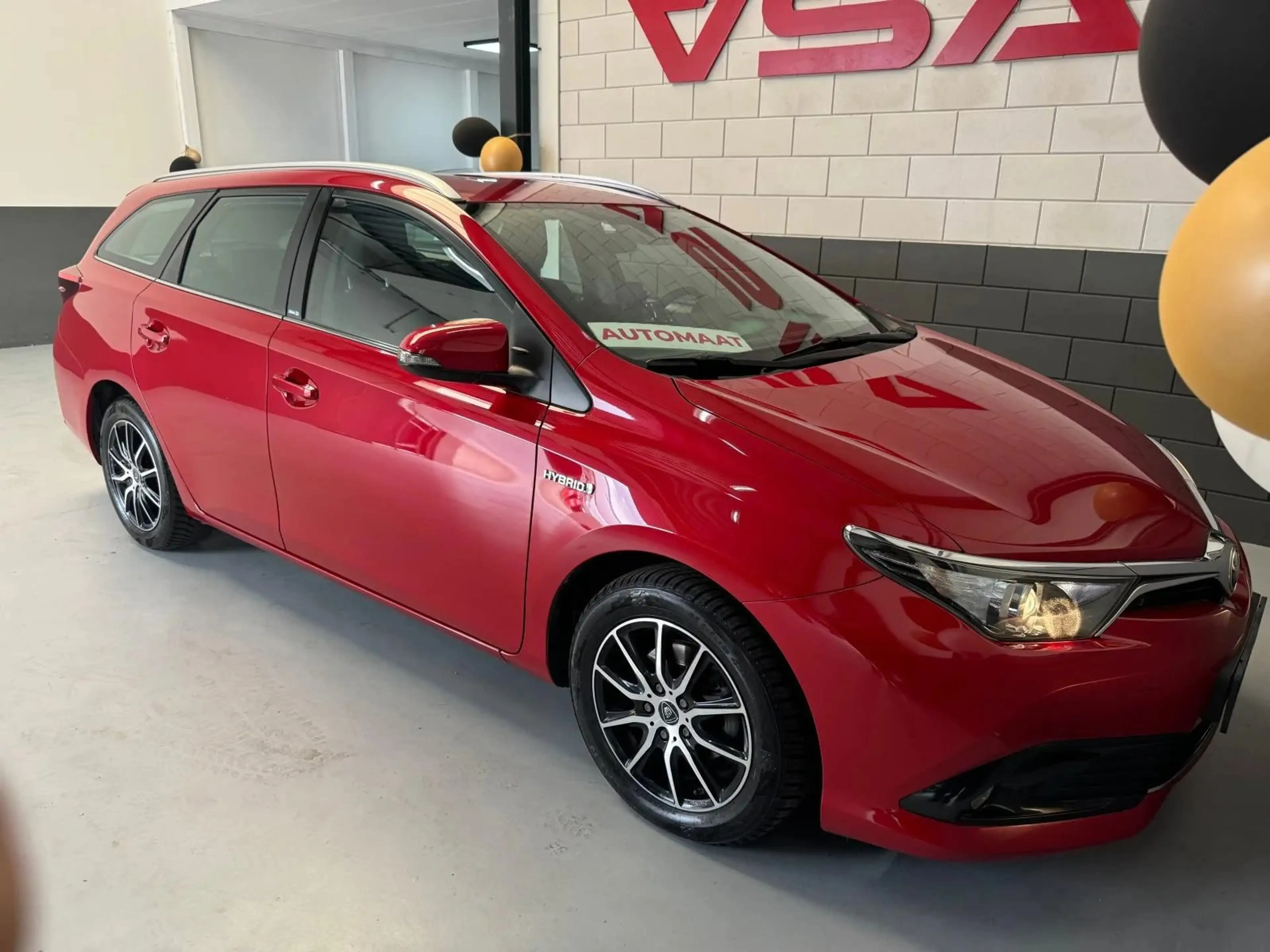 Toyota Auris Touring Sports 1.8 Hybrid Business Plus, Camera, C — photo 34
